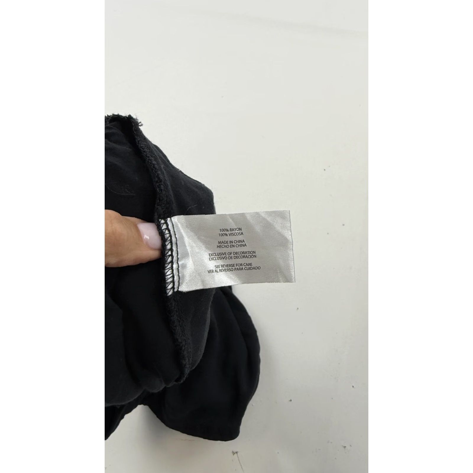 Wildfox Wildfox Shorts Womens Medium Black Elastic Waist Rayon Lounge Casual Pockets Size 32" / US 10 / IT 46 - 5 Thumbnail