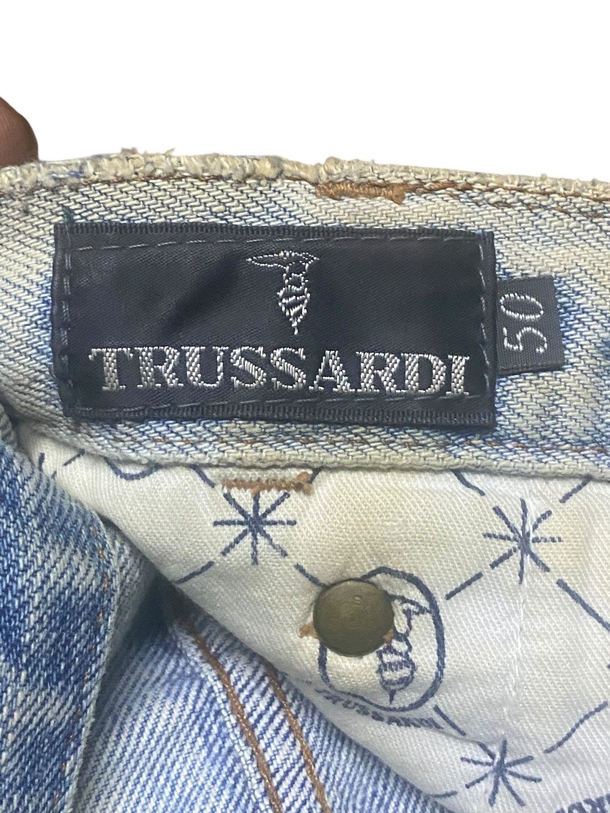 Trussardi Vintage Japanese Brand Trussardi Mud Wash Loose Jeans Size US 32 / EU 48 - 16 Thumbnail