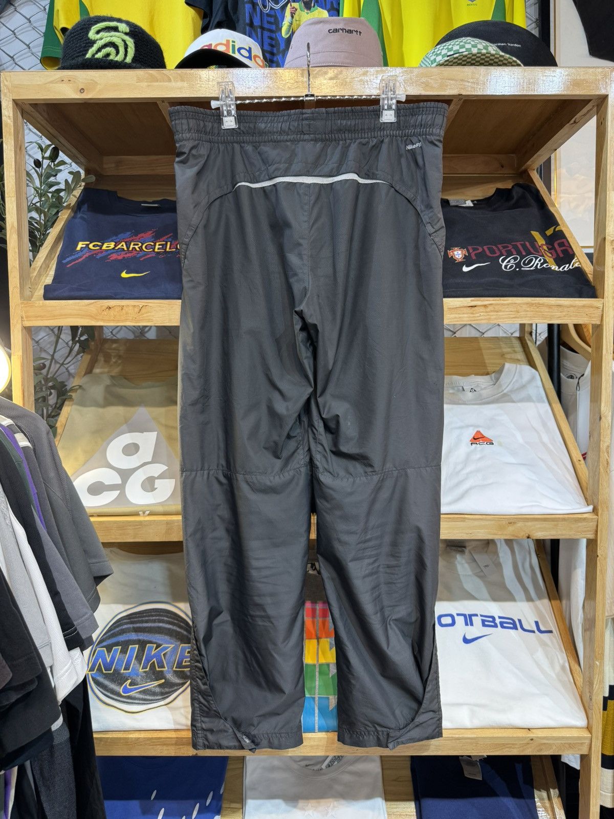Vintage Vintage Nike Miniswoosh 00's Nylon Pants Size US 35 - 2 Thumbnail