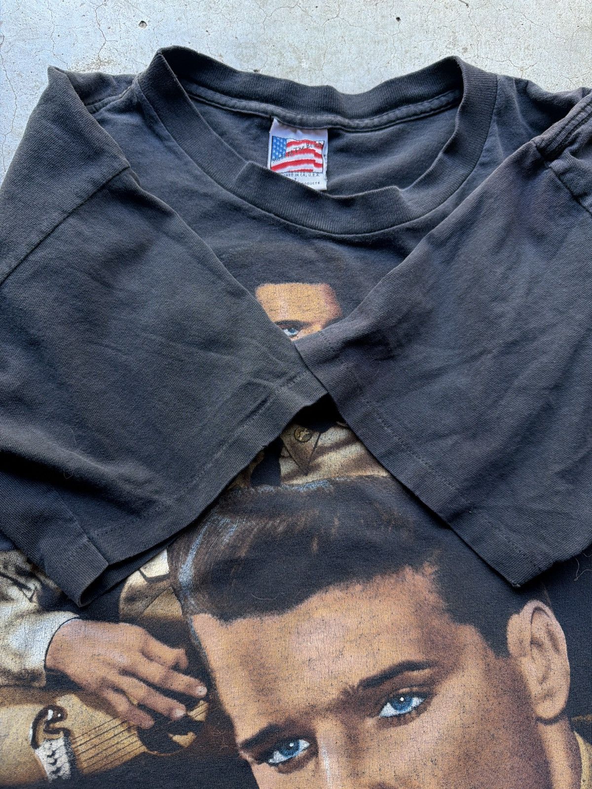 Vintage Vintage 1995 Elvis Presley Single Stitch Graphic Tee Size US L / EU 52-54 / 3 - 2 Thumbnail