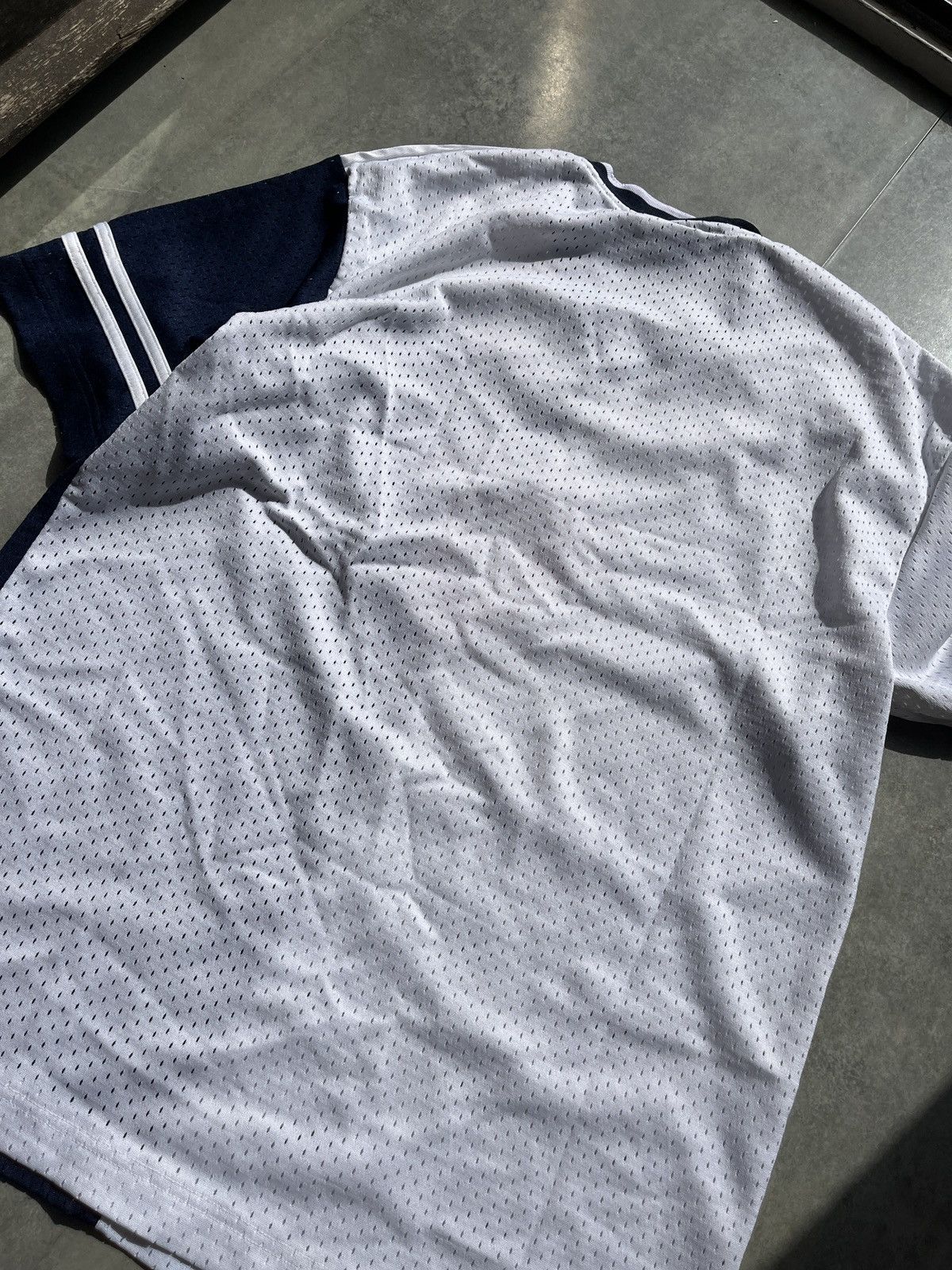 Snoop Dogg White & Navy Blue Snoop Dogg Jersey Early 2000s - Rare Find Size US L / EU 52-54 / 3 - 11 Thumbnail