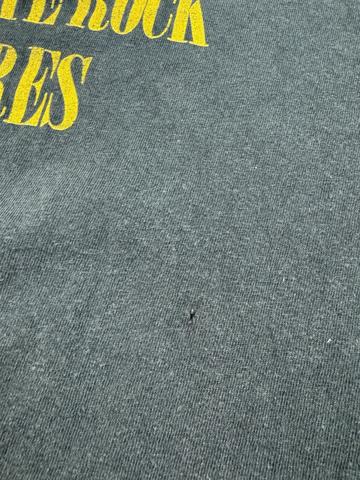 Nirvana Vintage 1992 Nirvana Smiley Face Band T Shirt Size US L / EU 52-54 / 3 - 7 Thumbnail