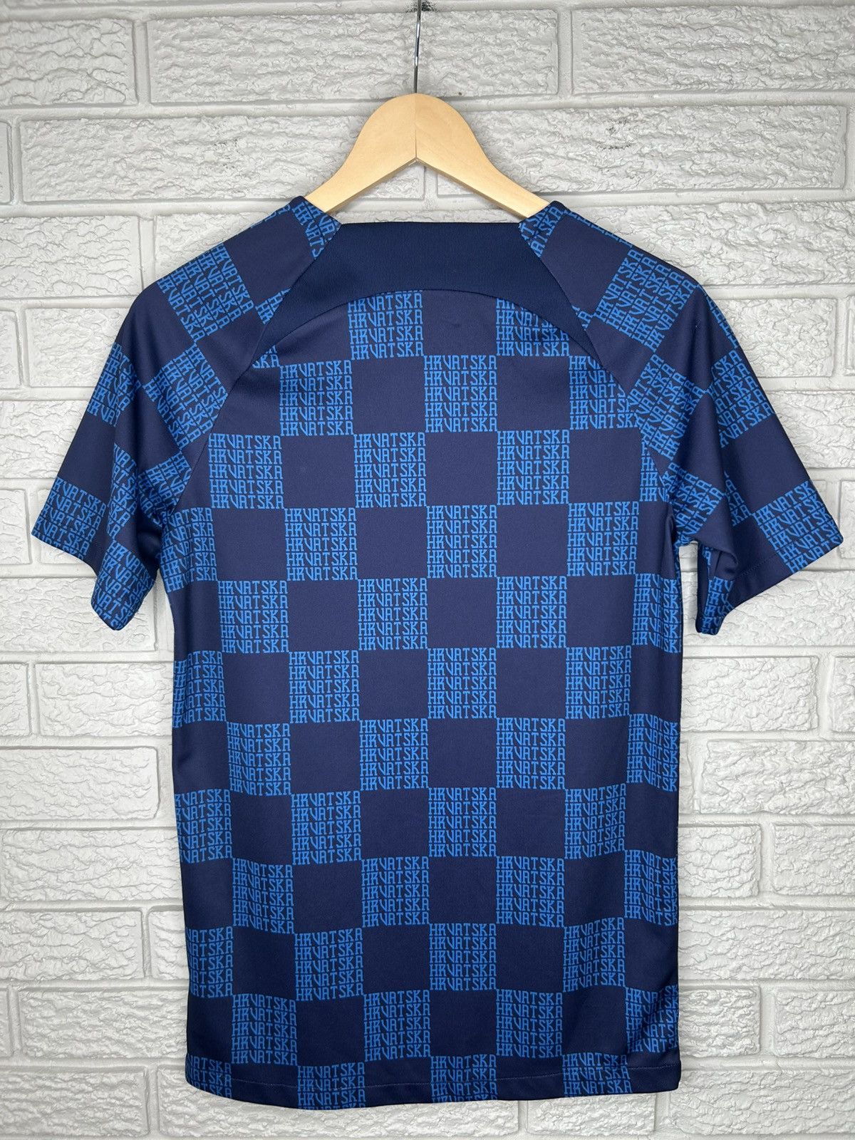 Nike Nike Croatia 2022/2023 Training Jersey Size US S / EU 44-46 / 1 - 6 Thumbnail