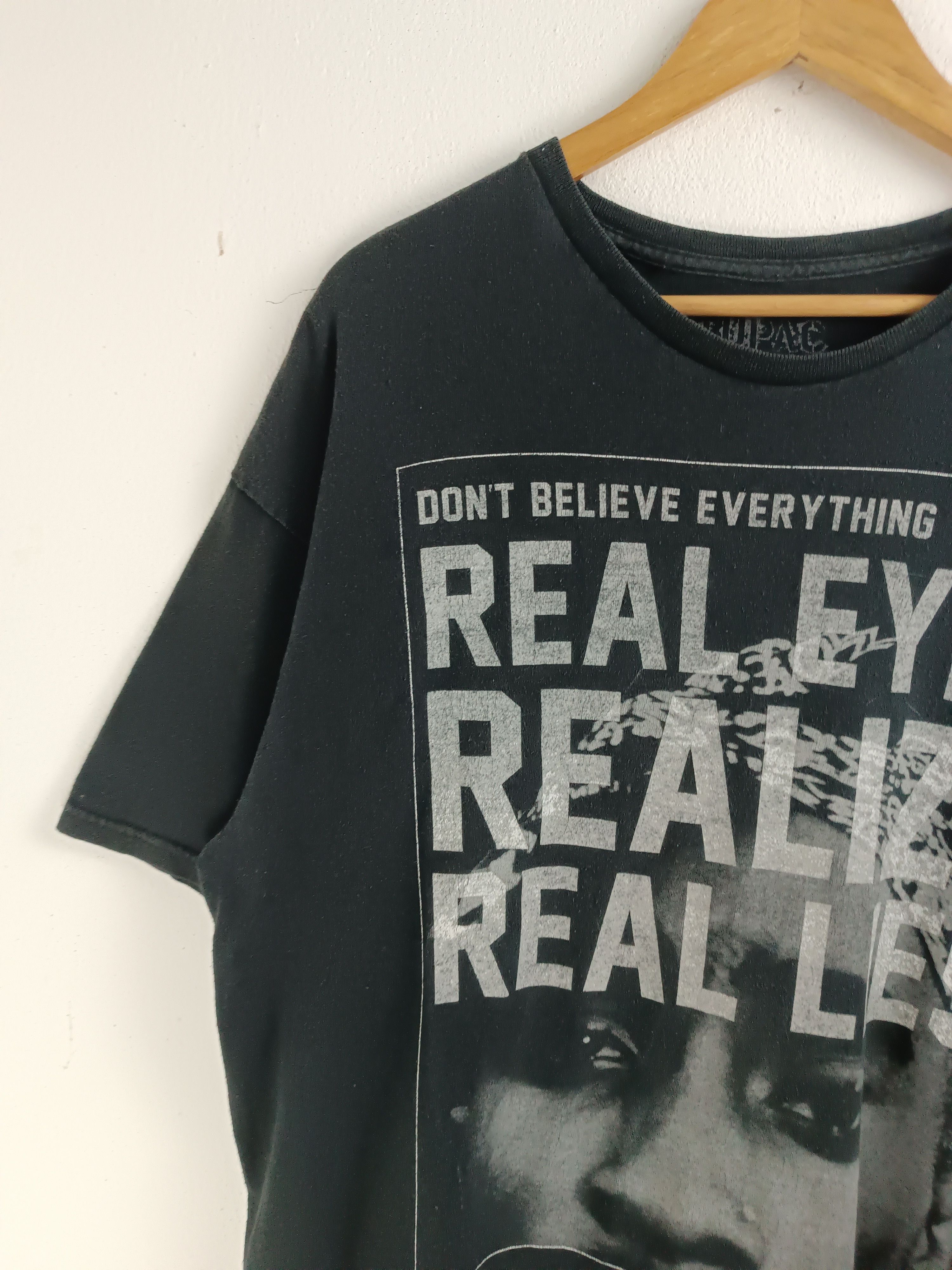 Rap Tees VINTAGE Y2K FADED TUPAC REAL EYES TEE biggie snoop nas Size US XL / EU 56 / 4 - 3 Thumbnail