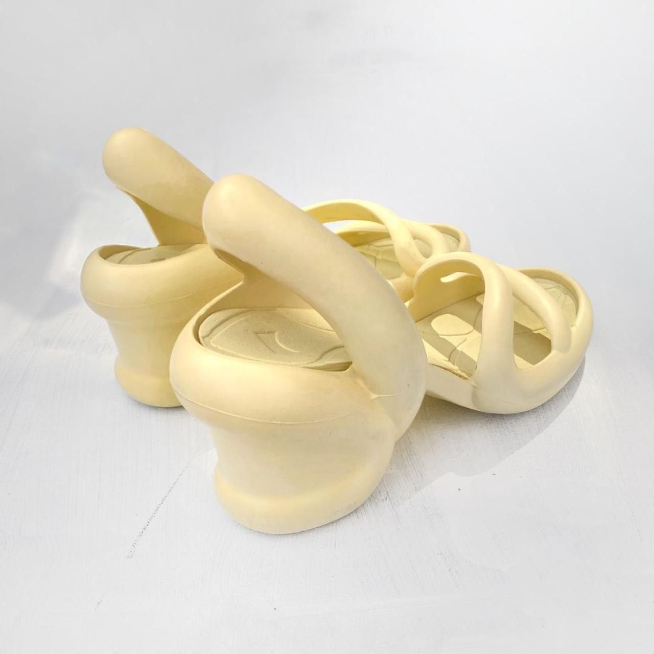 Camper Camper Kobarah sandals in butter yellow Size US 8 / IT 38 - 3 Thumbnail