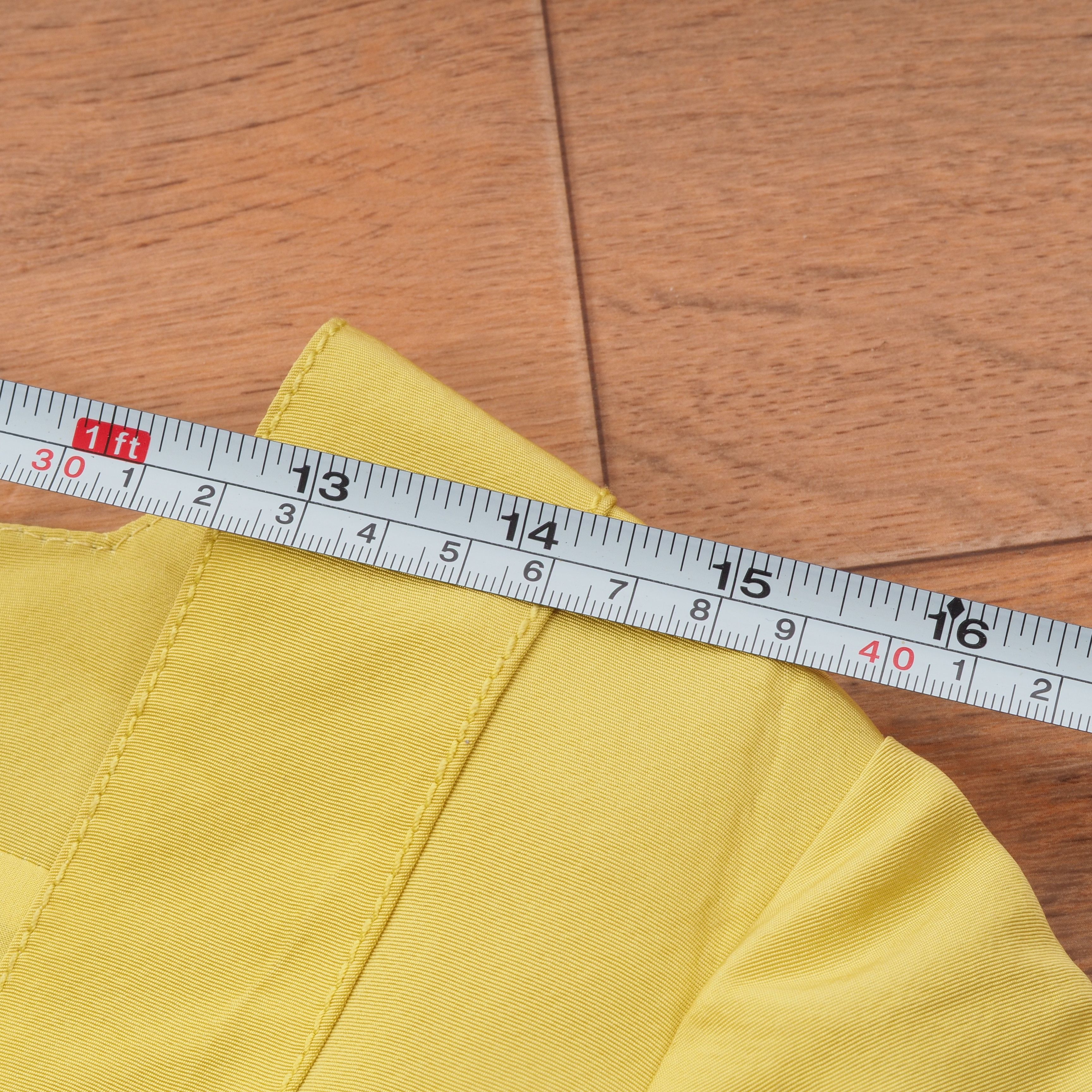 Oscar De La Renta Oscar de la Renta Vintage Yellow Silk Jumpsuit Size 28" / US 6 / IT 42 - 8 Thumbnail