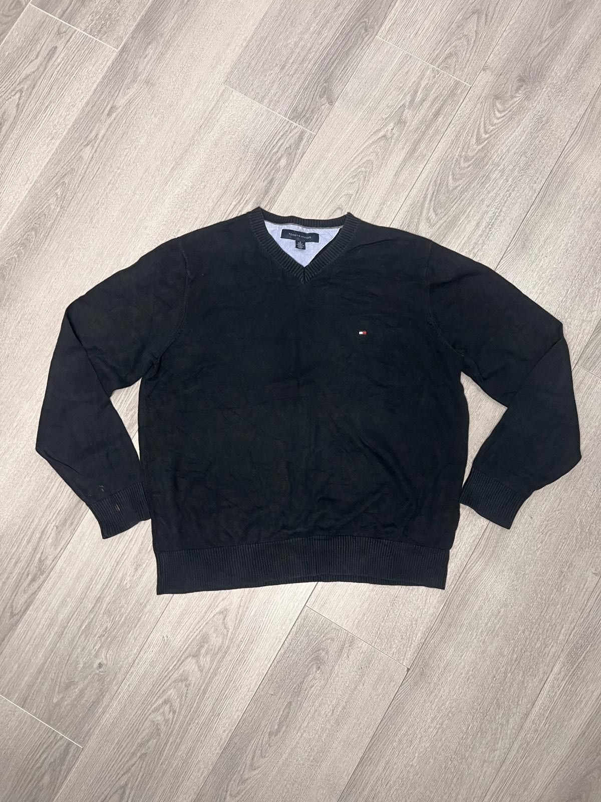 Tommy Hilfiger Tommy Hilfiger Vintage V‑Neck Sweater – Size M (UK 10–12) Size US M / EU 48-50 / 2 - 2 Thumbnail