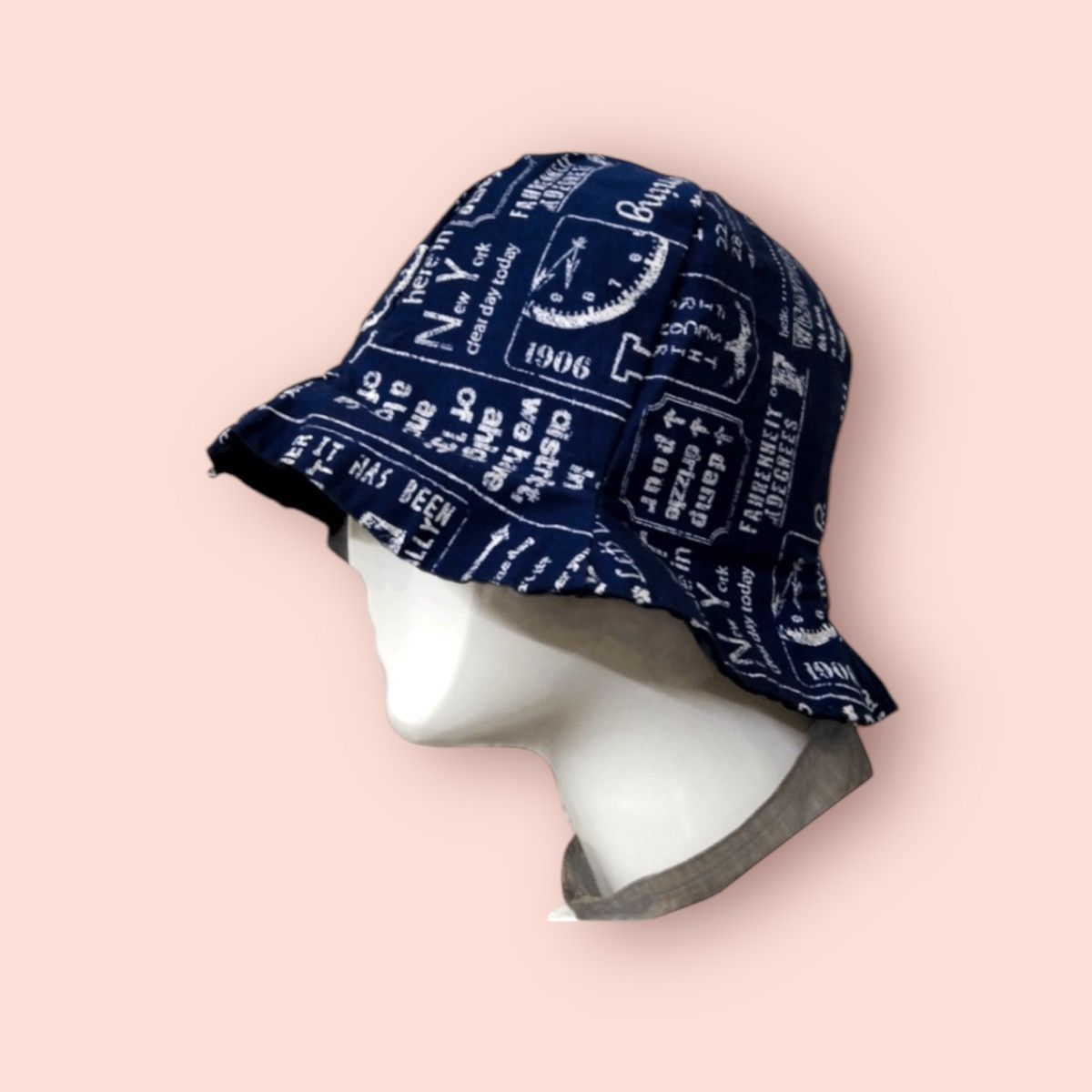 Vintage VINTAGE REVERSIBLE 6 PANELS BUCKET HAT Size ONE SIZE - 1 Thumbnail