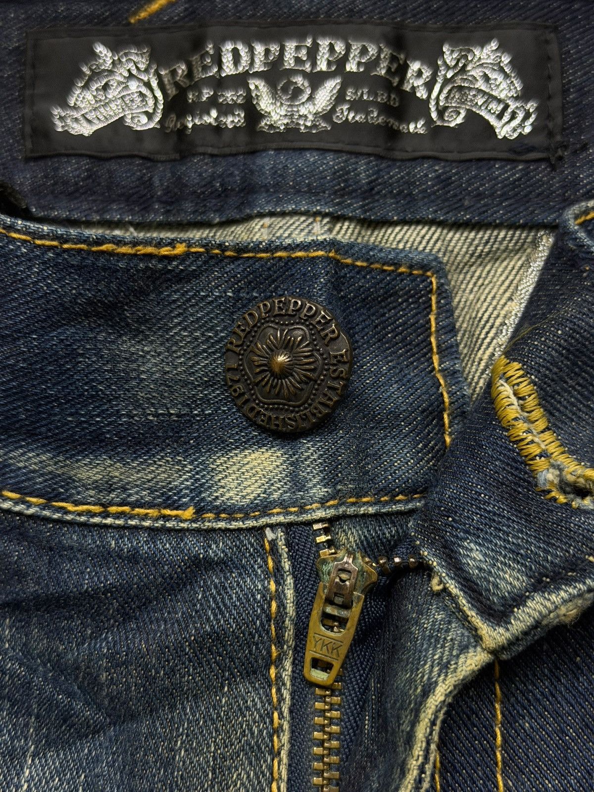 Japanese Brand Vintage Red Pepper Japan & Co | Y2K Heavy Fade Studded | W35 Size US 35 - 11 Thumbnail