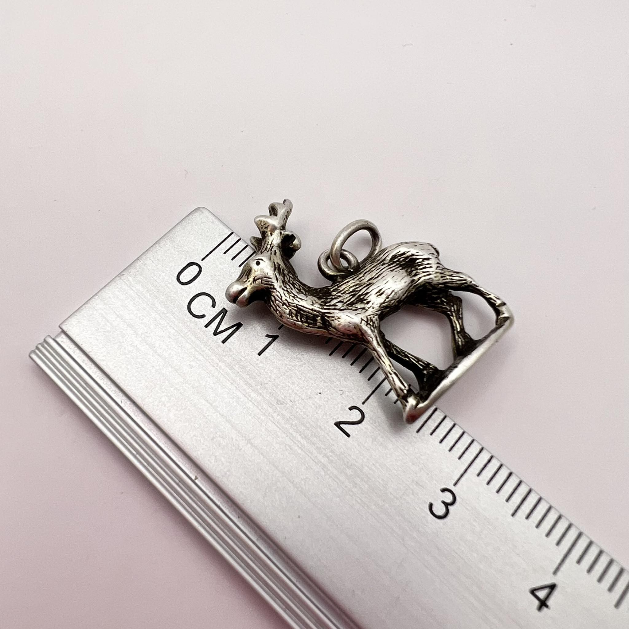 Vintage Vintage Silver 800 Pendant Figure Christmas Deer Italy 4.2gr Size ONE SIZE - 5 Thumbnail
