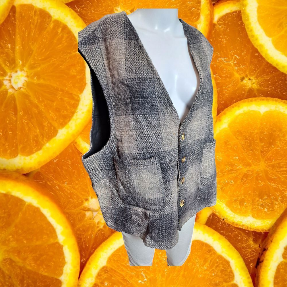 Other Paragraff Wool Blend Plaid Vest Classic Materials Pockets XL Size US XL / EU 56 / 4 - 1 Thumbnail