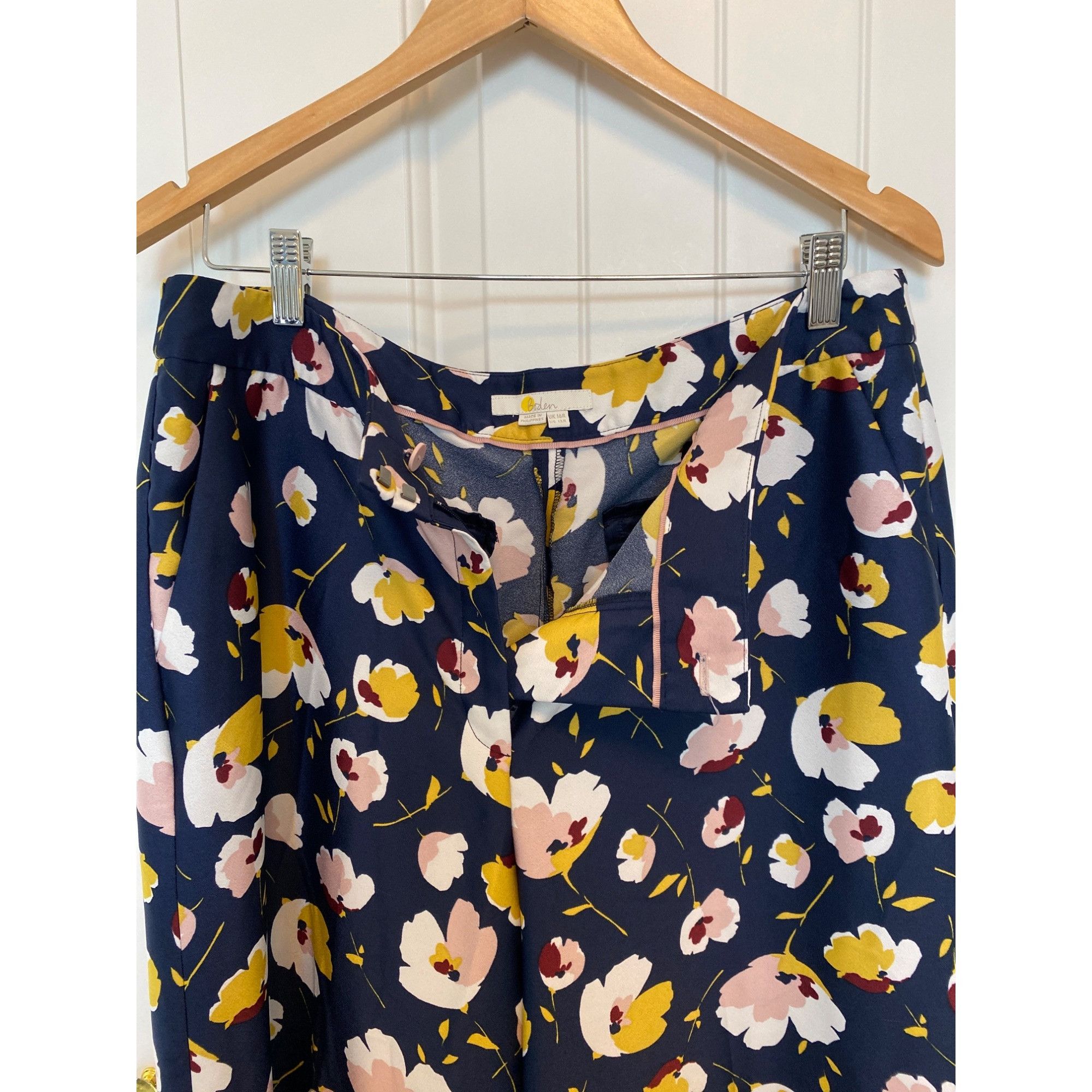 Boden Boden Floral Wide-Leg Trousers, Size 12R Size 34" / US 12 / IT 48 - 3 Thumbnail