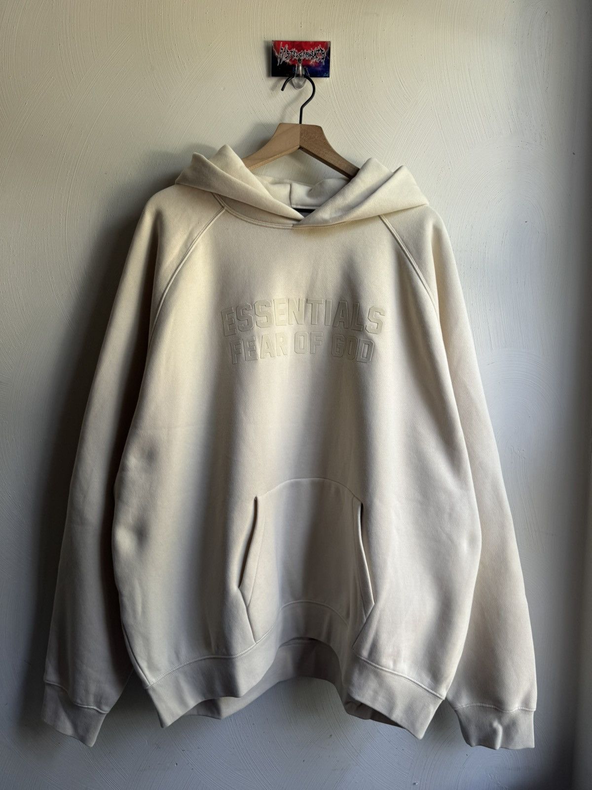 NEW Fear retailer of God Essentials Cream/Eggshell Hoodie Size Medium