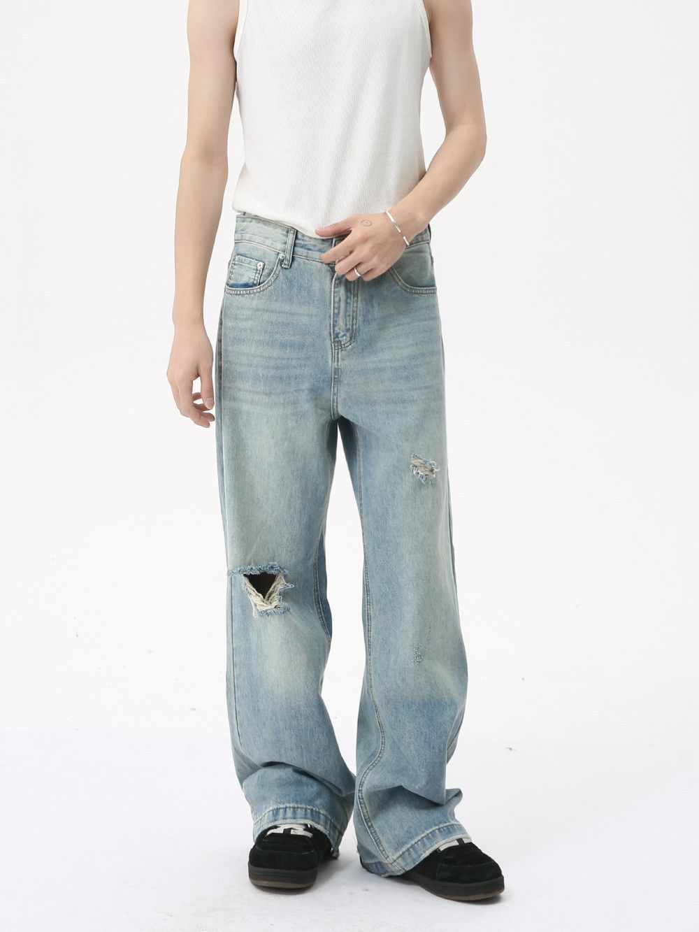 Vintage Men's Japanese distressed street loose wide-leg ripped jeans Size US 32 / EU 48 - 2 Thumbnail