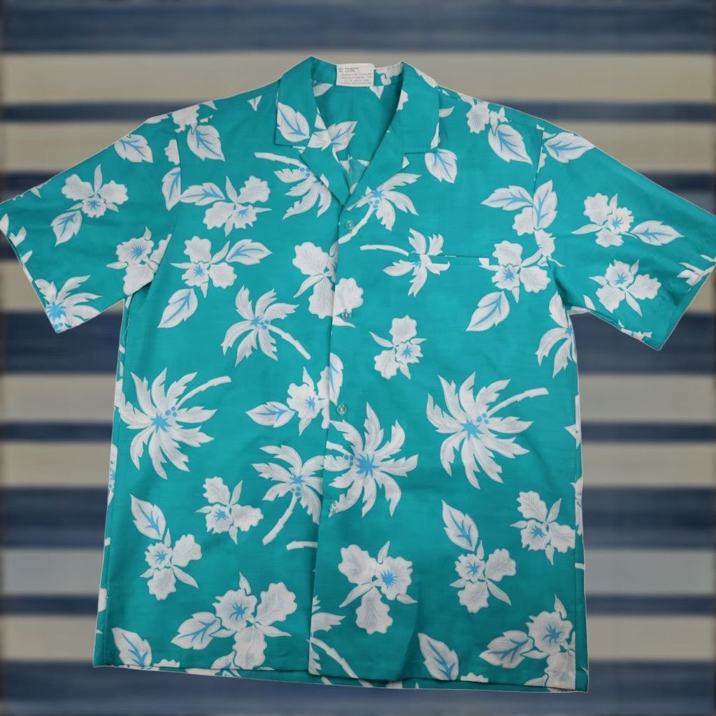 Vintage VINTAGE Royal Hawaiian Creations Shirt Men L Short Sleeve Blue Hawaiian Shirt Size US L / EU 52-54 / 3 - 1 Thumbnail