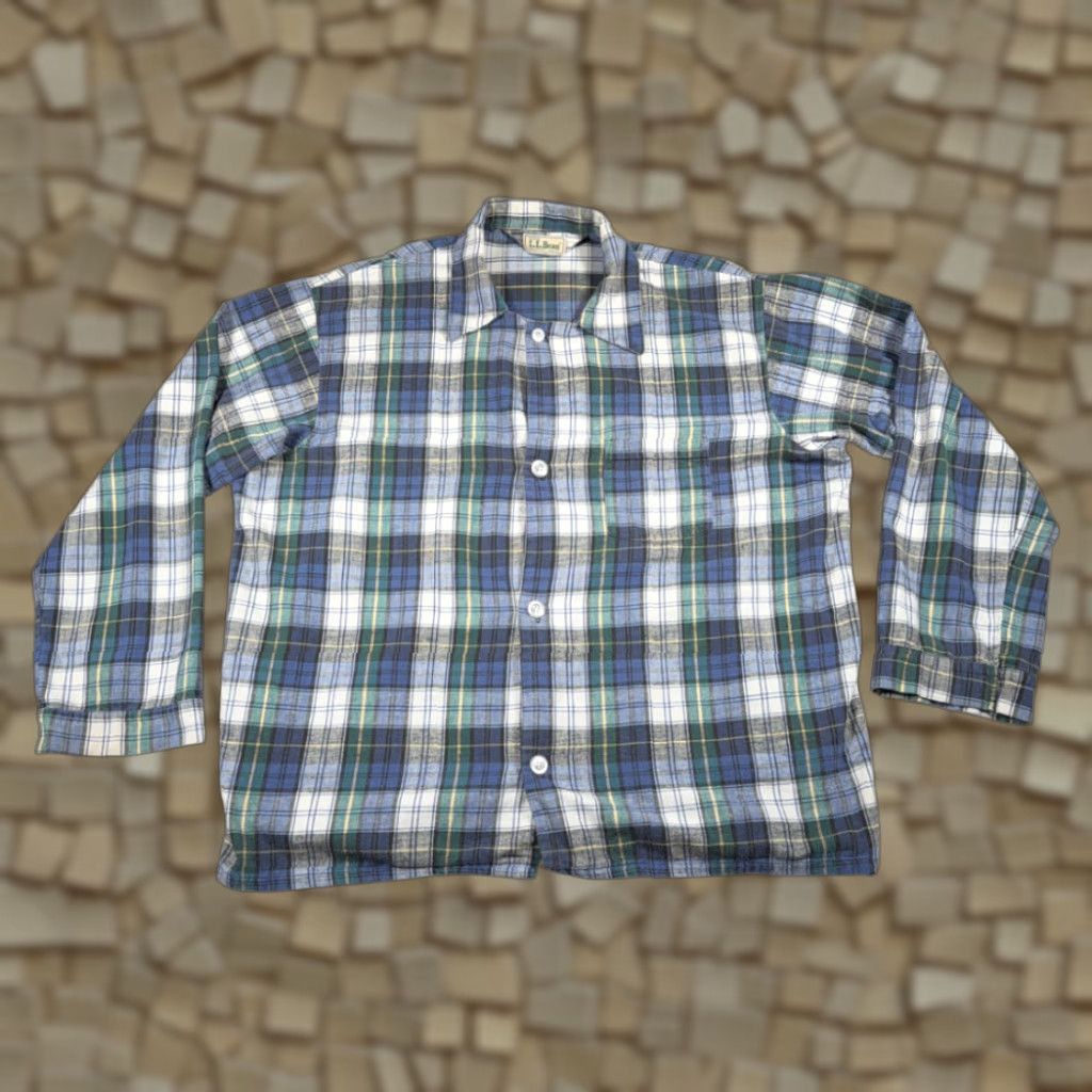 Vintage VINTAGE LL Bean Shirt Adult XL Blue Plaid Flannel Pajama Sleepwear 70s Mens XL Blue Plaid LL Bean Shirt Size US XL / EU 56 / 4 - 1 Thumbnail