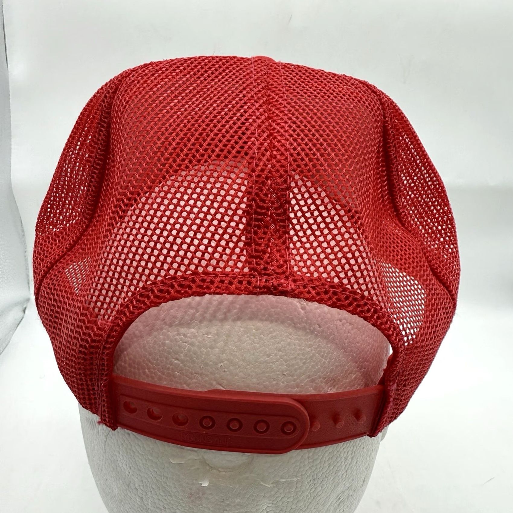 Vintage VINTAGE Sutherlands Hardware Adjustable Red Snapback Trucker Cap Hat USA Baseball Cap Men Adjustable Red Jeans? Size ONE SIZE - 3 Thumbnail