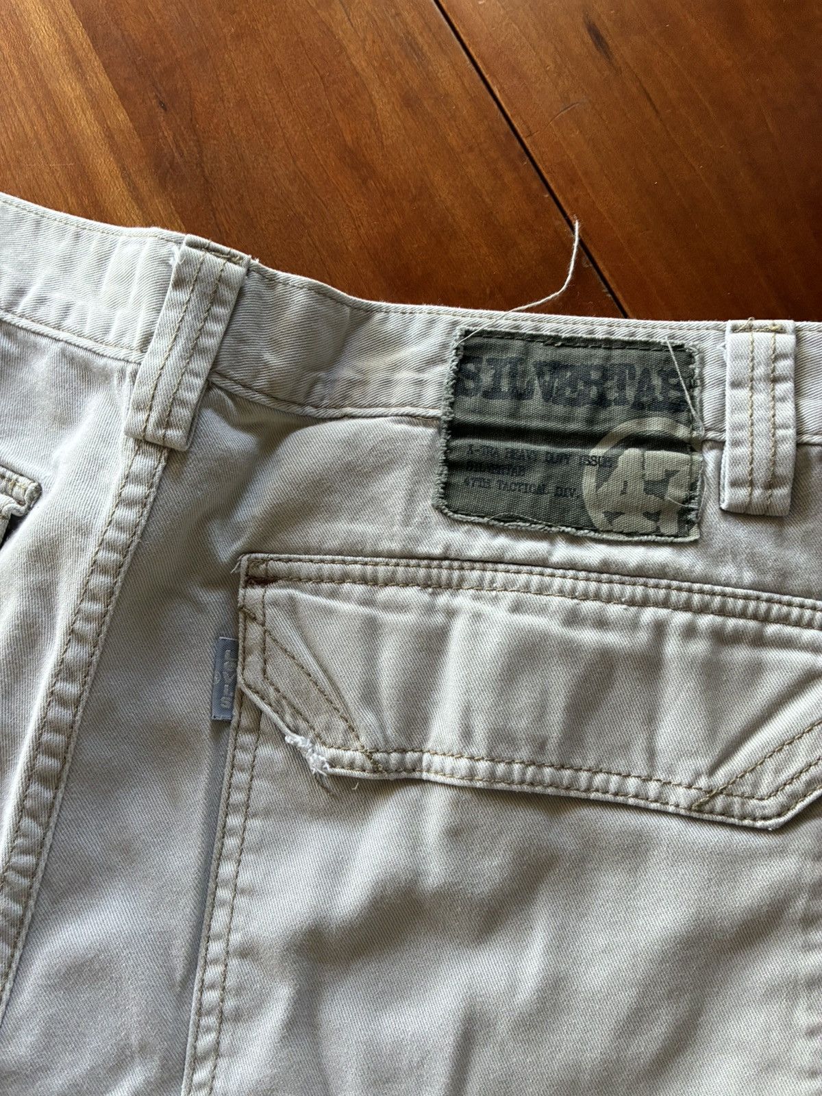 Levi's Vintage Levis Silvertab baggy cargo shirts Size US 34 / EU 50 - 2 Thumbnail