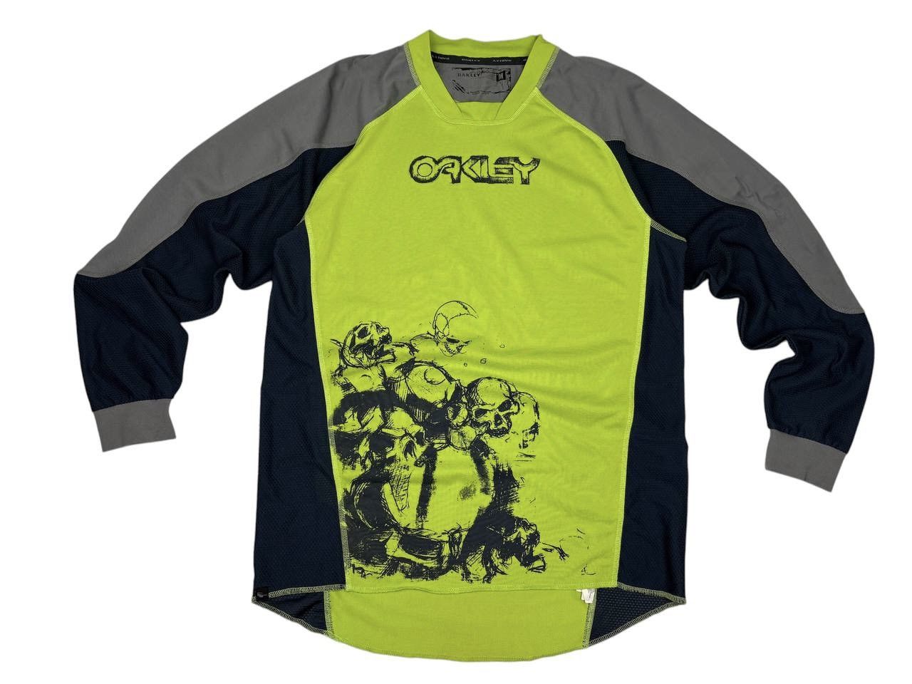 Men's Oakley Long Sleeve T Shirts | Grailed