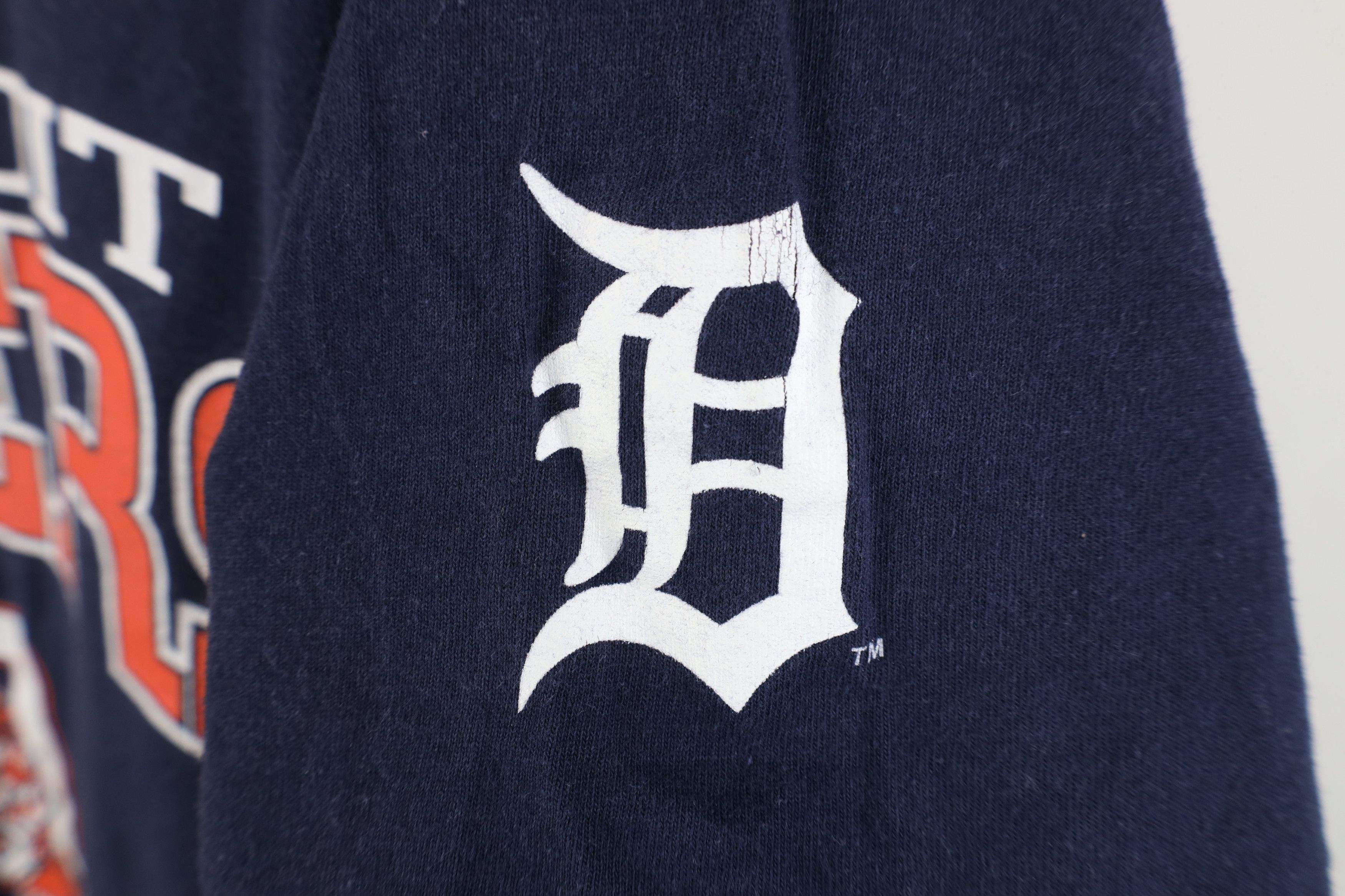 Vintage Vintage 90s Detroit Tigers Baseball Short Sleeve T-Shirt Size US L / EU 52-54 / 3 - 4 Thumbnail