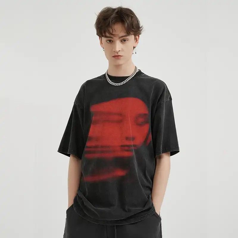 Japanese Brand Red Face Graphic T Shirt Size US XXL / EU 58 / 5 - 6 Thumbnail