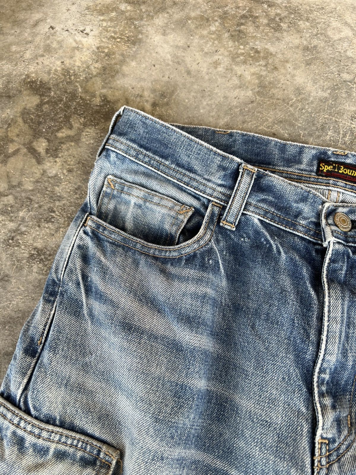 Spellbound Vintage Spellbound Distress Short Jean Size US 30 / EU 46 - 12 Thumbnail