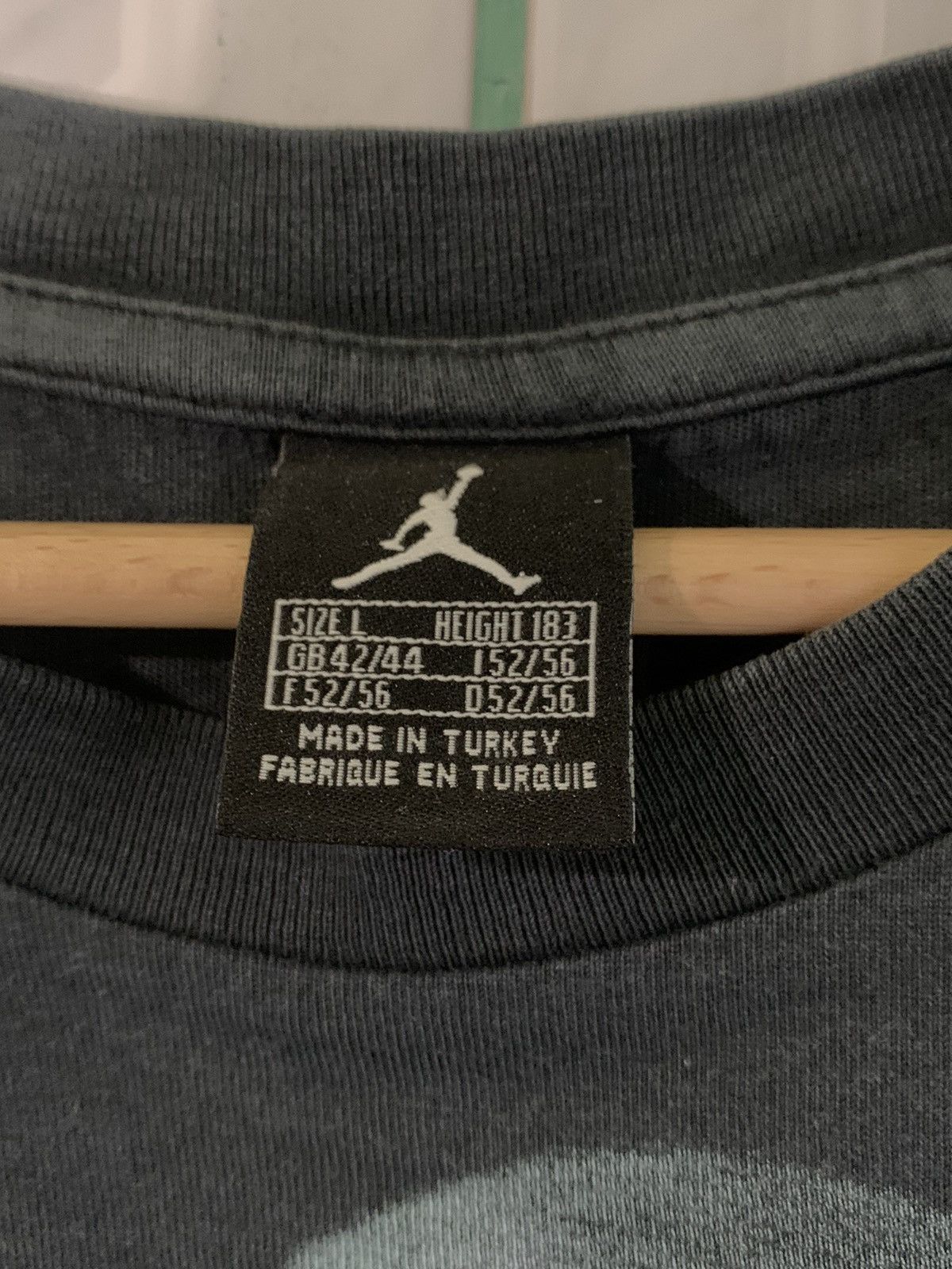 NBA Vintage 90s Rare Michael Jordan Nike Air Full Print T-Shirt Size US L / EU 52-54 / 3 - 6 Thumbnail