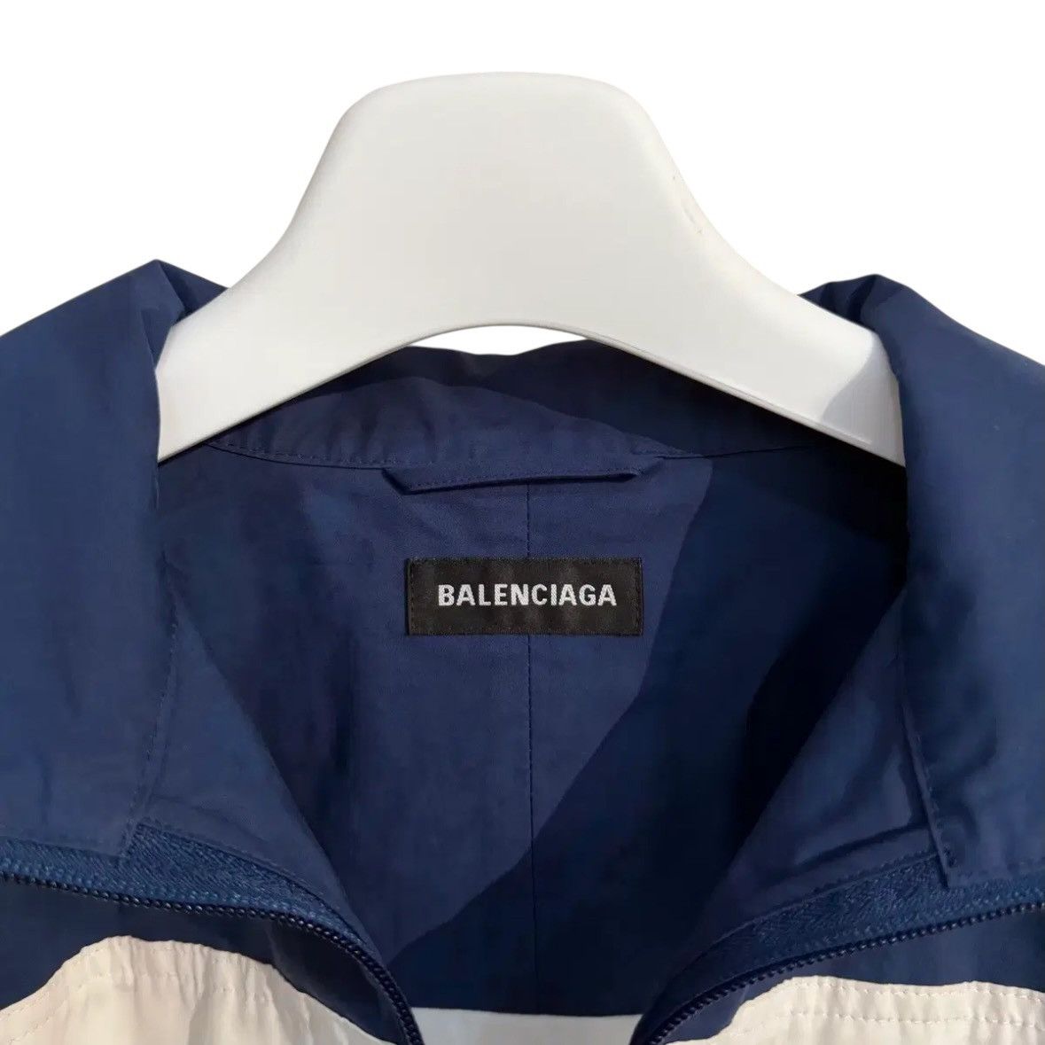 Balenciaga Balenciaga Windbreaker Size US S / EU 44-46 / 1 - 4 Thumbnail