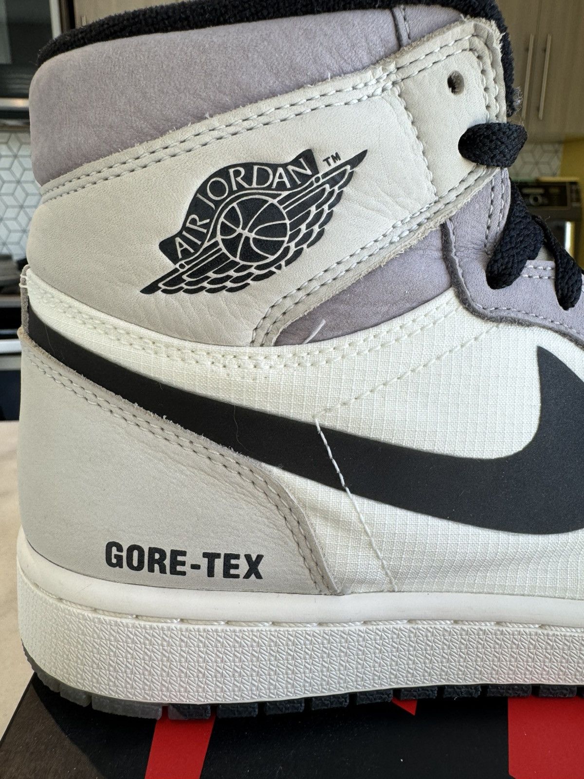 Nike Nike Air Jordan 1 High Element Gore-Tex Size US 8 / EU 41 - 5 Thumbnail