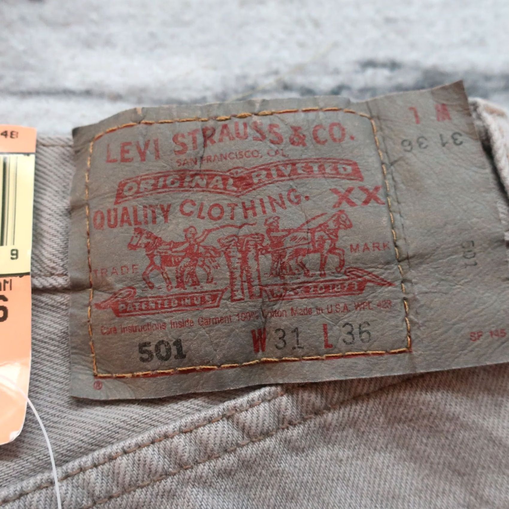 Levi's VINTAGE Levi's 501 Denim Jeans Men 30x35 Overdye Grey Jeans 80s 90s Size US 30 / EU 46 - 3 Thumbnail