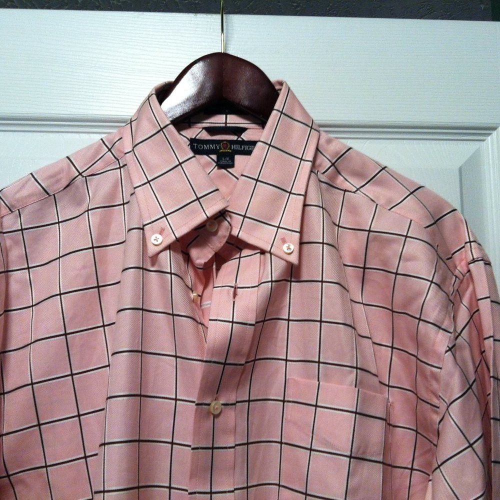 Tommy Hilfiger TOMMY HILFIGER MENS NEW PINK 100%COTTON CASUAL SHIRT SIZE: L Size US L / EU 52-54 / 3 - 1 Thumbnail