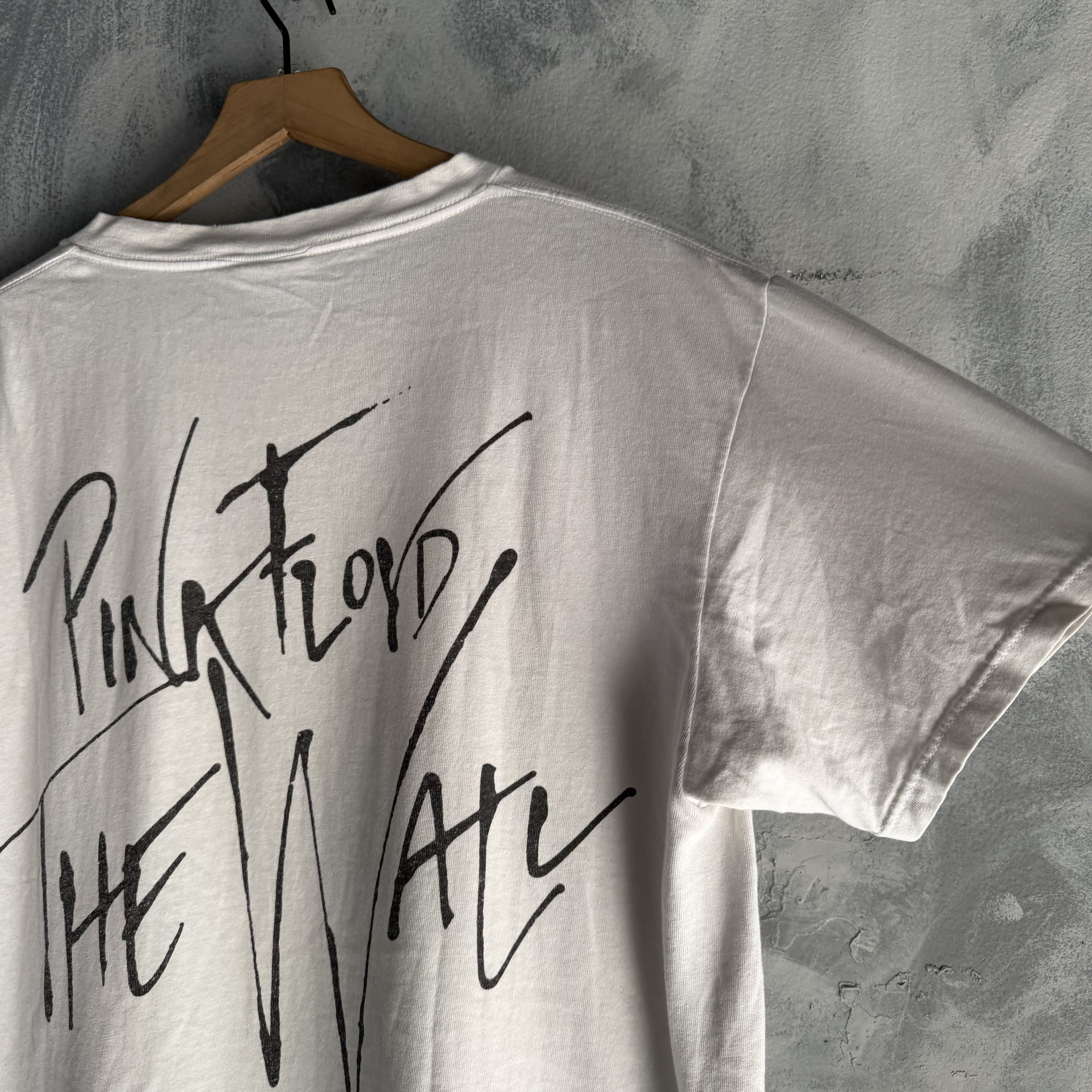 Pink Floyd Vtg Pink Floyd The Wall T Shirt Mens 90s All Over Print Rare Size US L / EU 52-54 / 3 - 4 Thumbnail