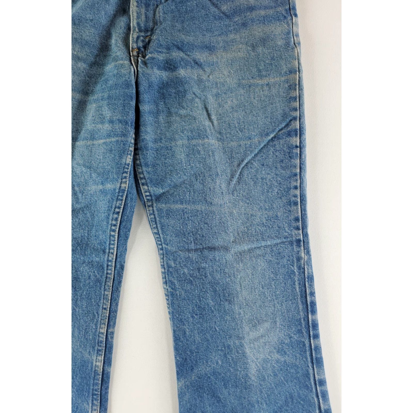 Levi's VINTAGE Levi's 646 Bell Bottoms Jeans Whiskering Talon 42 Mens 33x29 Blue Flared 70s Mens Size US 33 - 6 Thumbnail