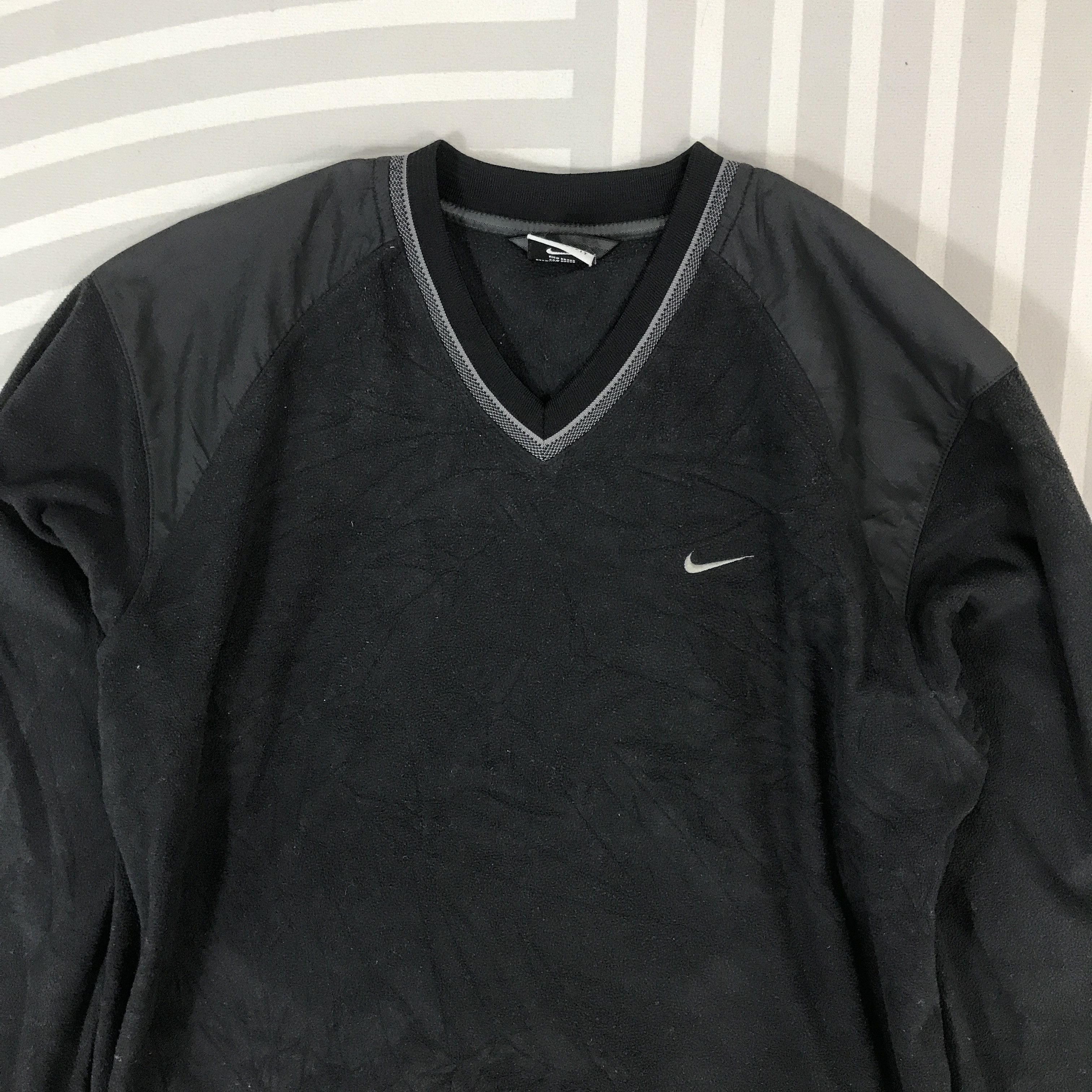 Nike × Vintage Vintage Nike Design V-Neck sweatshirt Jacket Size US M / EU 48-50 / 2 - 2 Thumbnail
