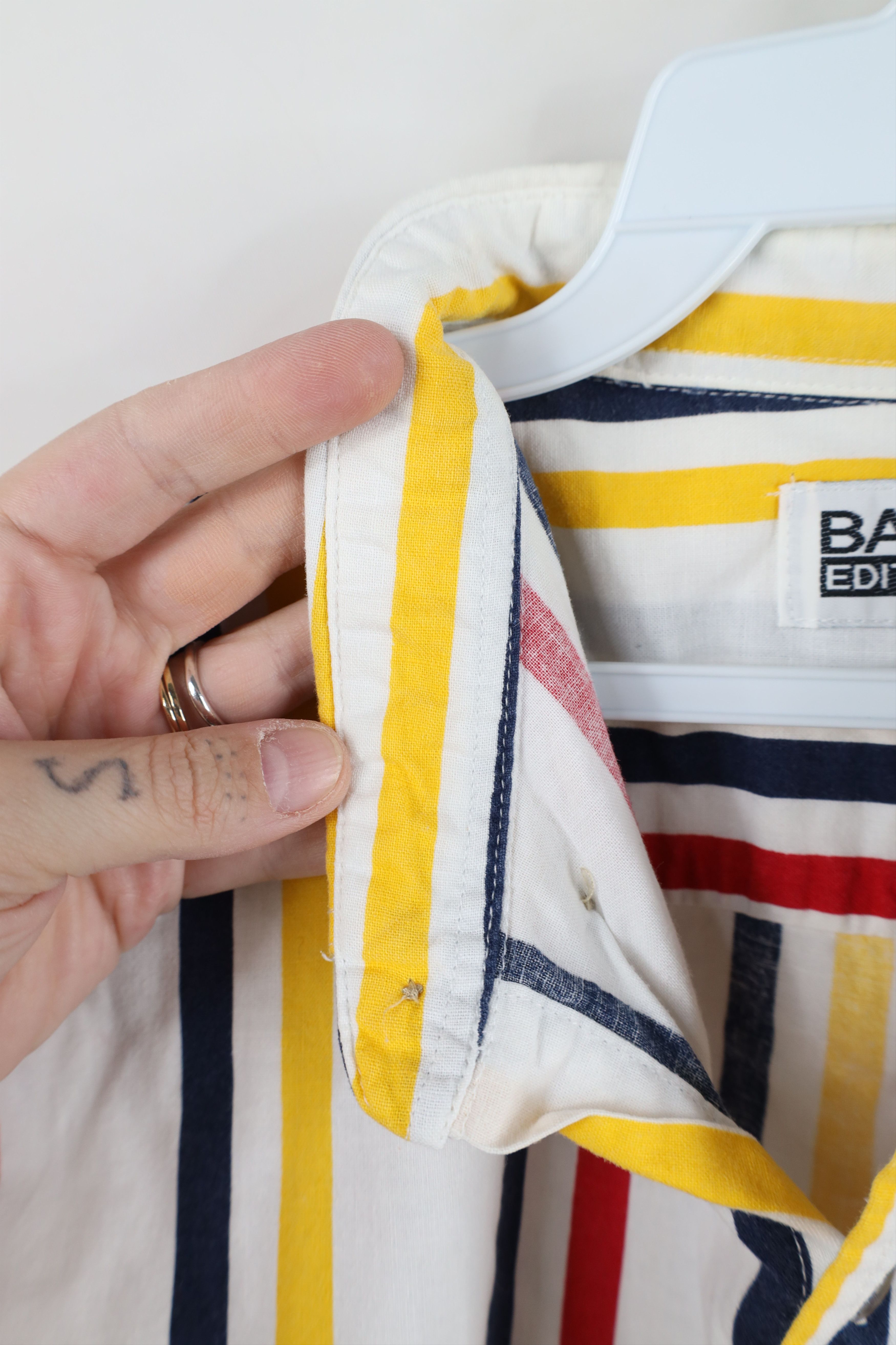 Vintage Vintage 90s Streetwear Block Short Sleeve Button Down Shirt Size US L / EU 52-54 / 3 - 6 Thumbnail