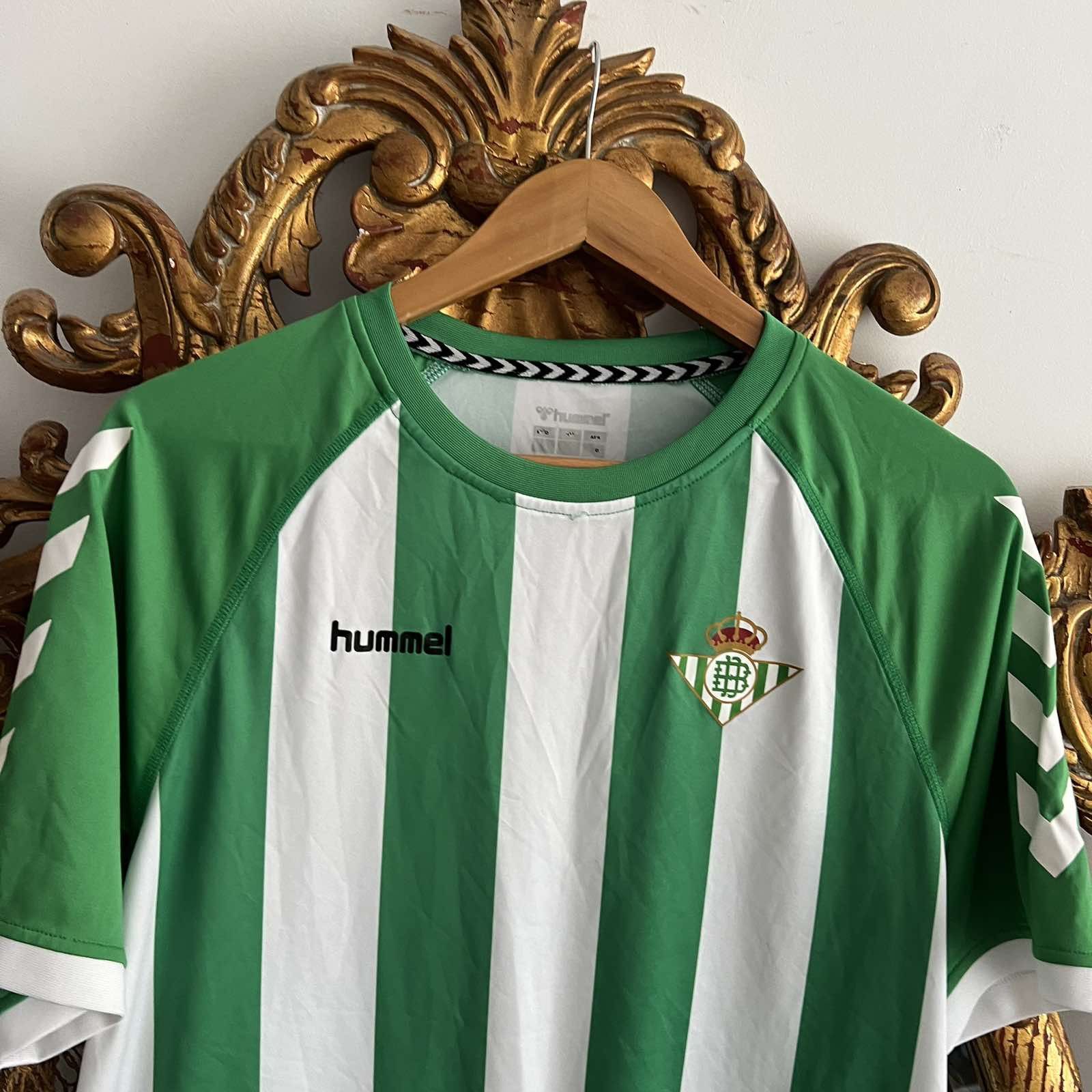 Hummel Mens Vintage Hummel Real Betis soccer jersey Size US S / EU 44-46 / 1 - 3 Thumbnail