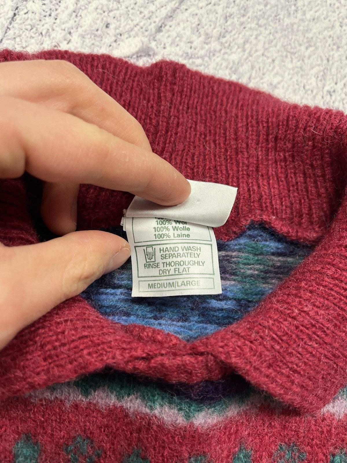 Vintage Laura Ashley Made In Scotland Wool Nordic Pattern Sweater Size US S / EU 44-46 / 1 - 10 Thumbnail