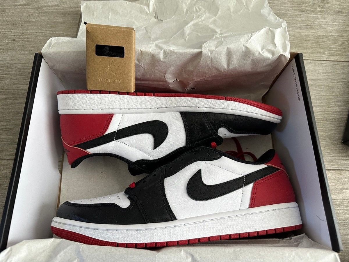 Jordan Brand Jordan 1 Retro Low OG Black Toe White Black Varsity Red 12 Size US 12 / EU 45 - 3 Thumbnail