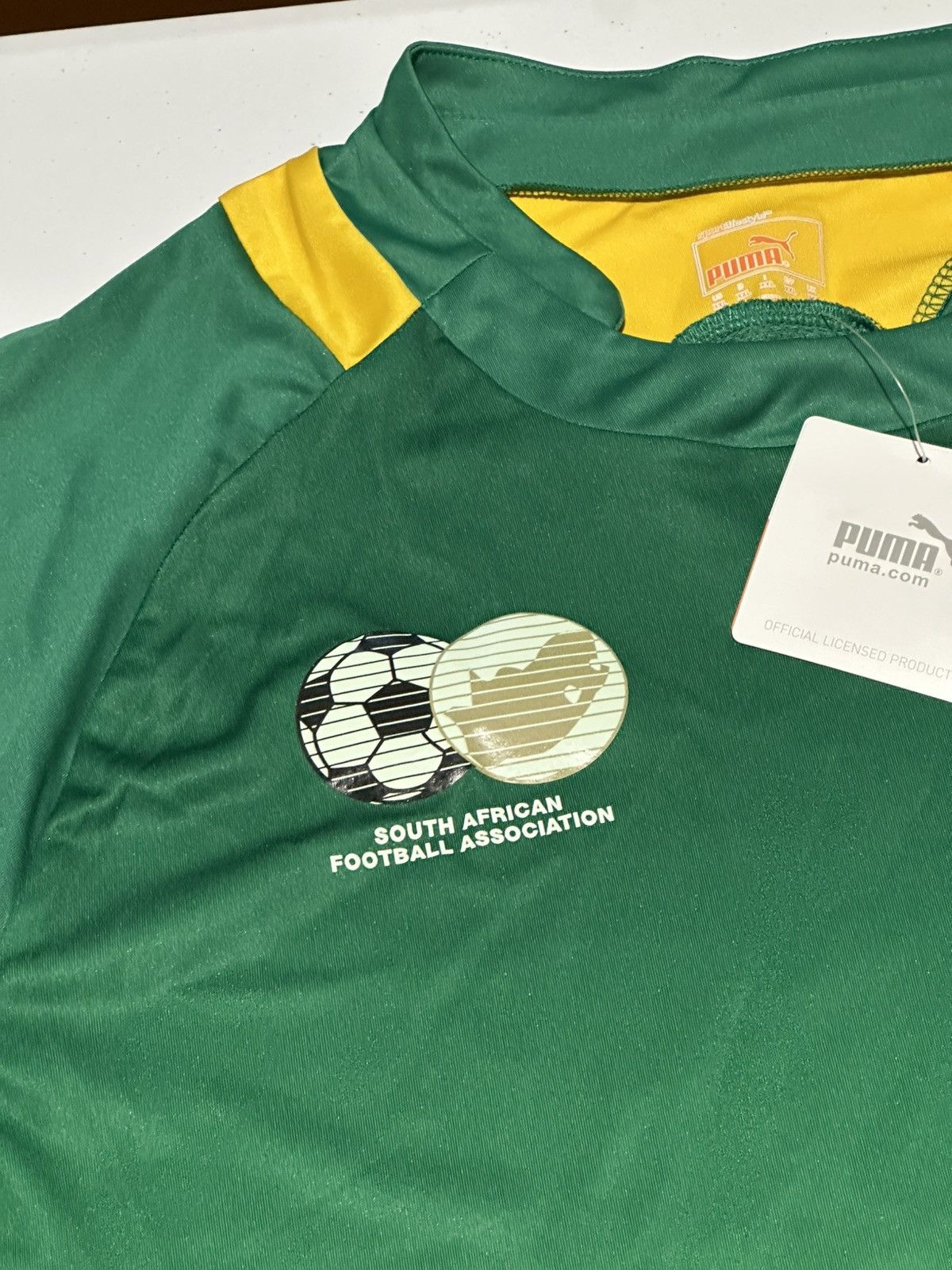 Puma South Africa soccer fotbal jersey green & yellow NWT Size US XXL / EU 58 / 5 - 2 Thumbnail