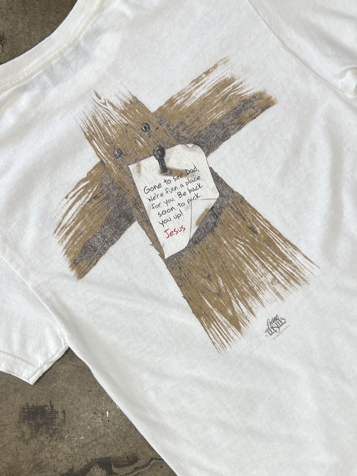 Vintage Vintage Living Epistles Jesus Letter on the Cross Tee Medium Size US M / EU 48-50 / 2 - 1 Thumbnail