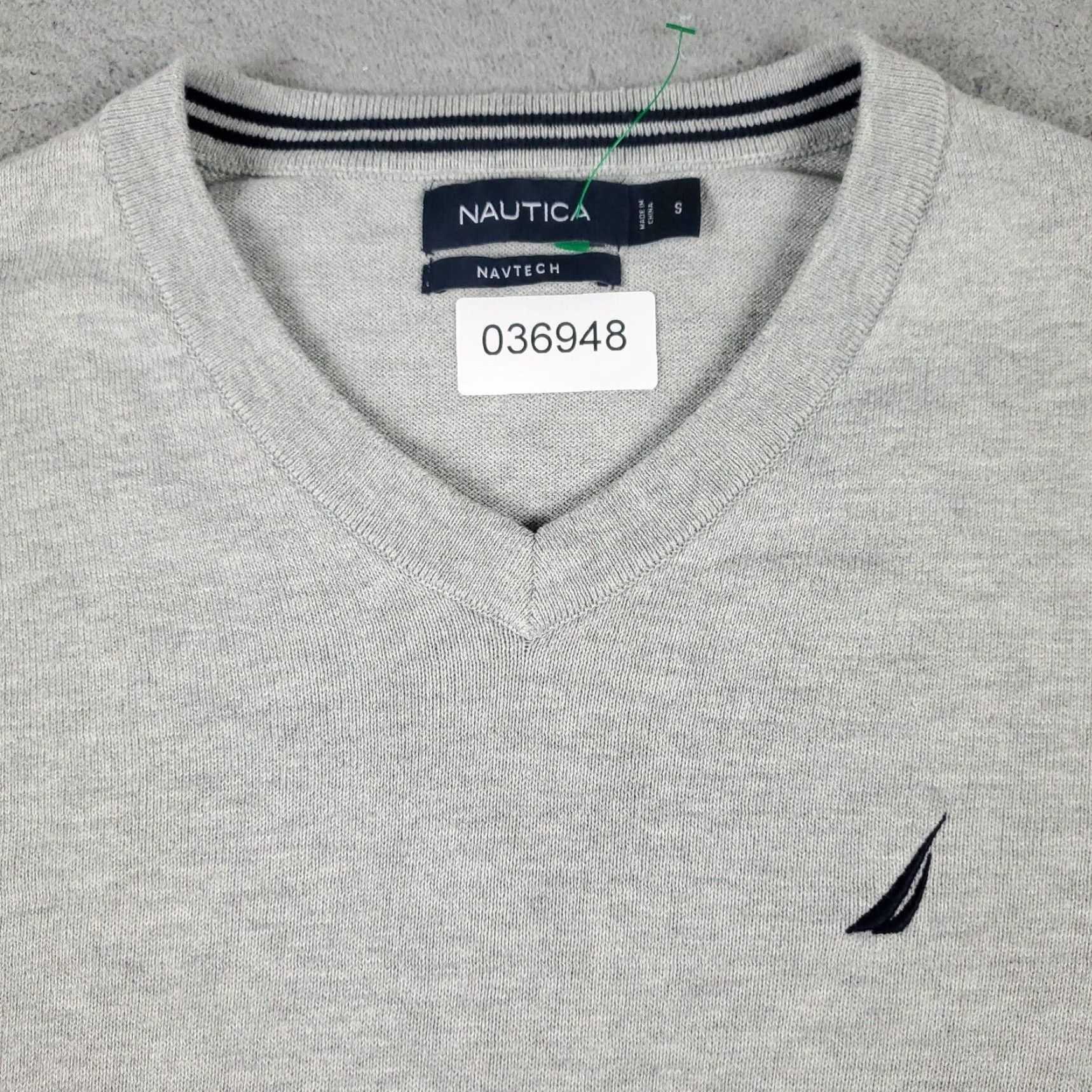 Nautica Nautica Mens Small Gray V Neck Casual Pullover Sweater Size US S / EU 44-46 / 1 - 2 Thumbnail