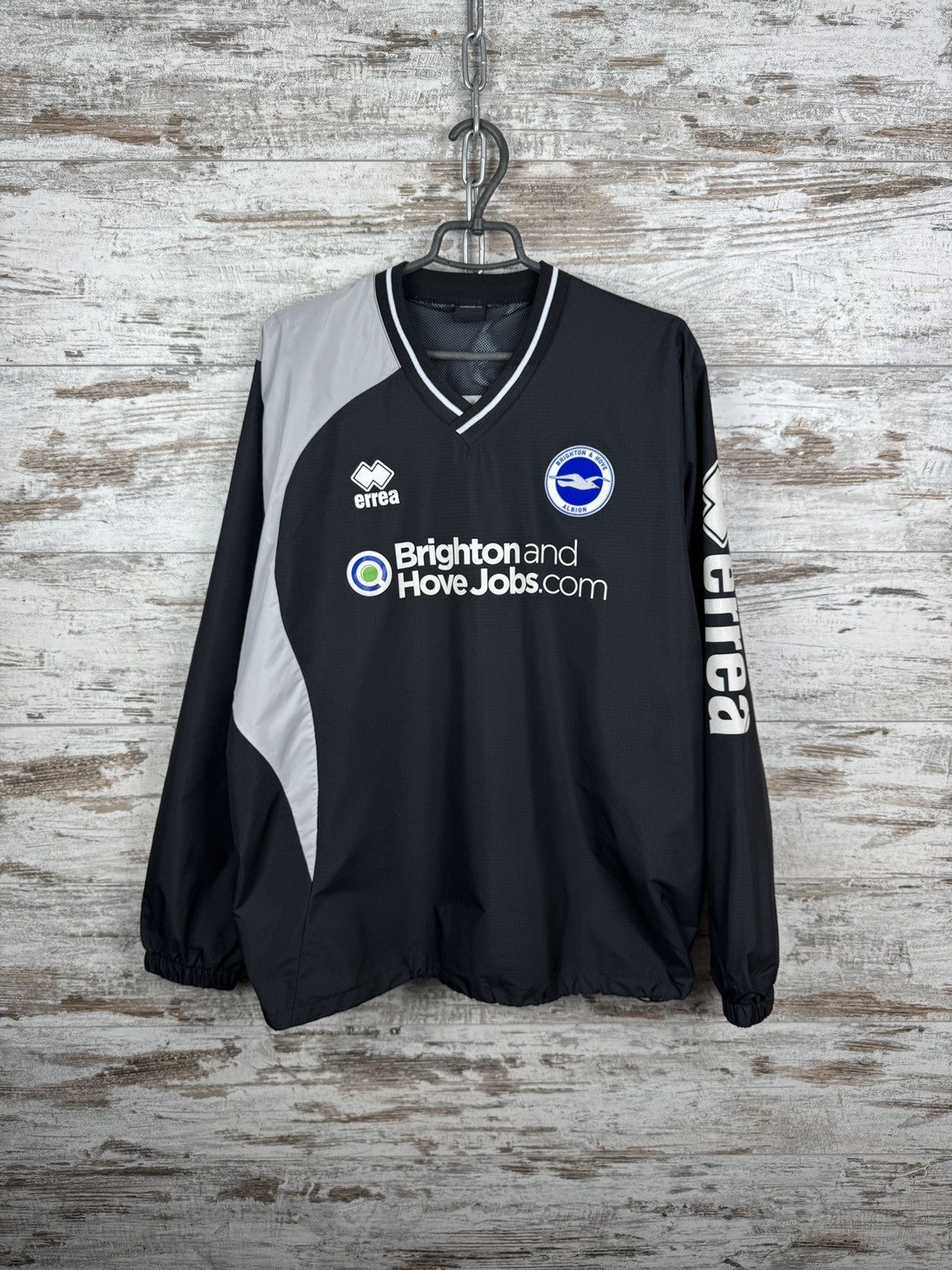 Errea Errea BRIGHTON AND HOVE ALBION FOOTBALL TRAINING jacket tee Size US XL / EU 56 / 4 - 1 Thumbnail
