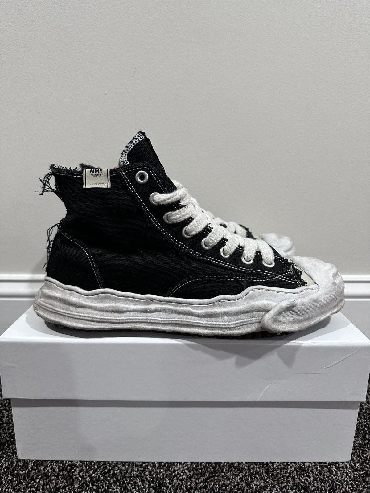 Maison MIHARA YASUHIRO Maison Mihara Yashurio MMY Black Hank OG High Sneakers Size US 11 / EU 44 - 2 Thumbnail