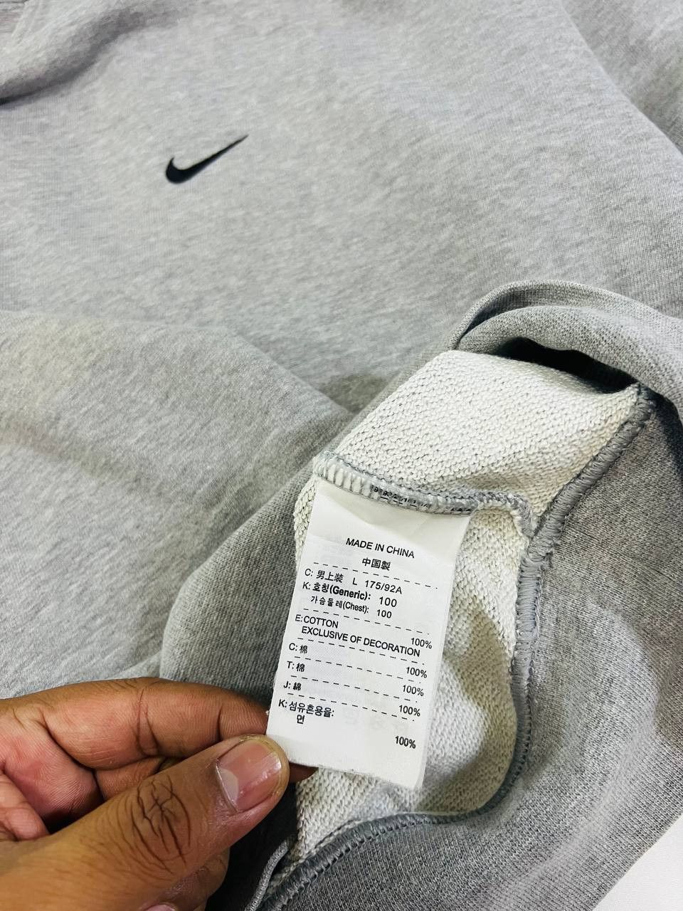Nike × Vintage Vintage Y2K Nike Small Swoosh Logo Thrashed Sweatshirt Size US L / EU 52-54 / 3 - 9 Thumbnail