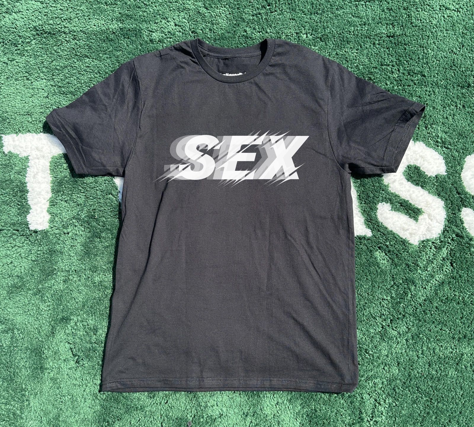 Japanese Brand Sex Motion Logo Tee Black Size US M / EU 48-50 / 2 - 1 Thumbnail