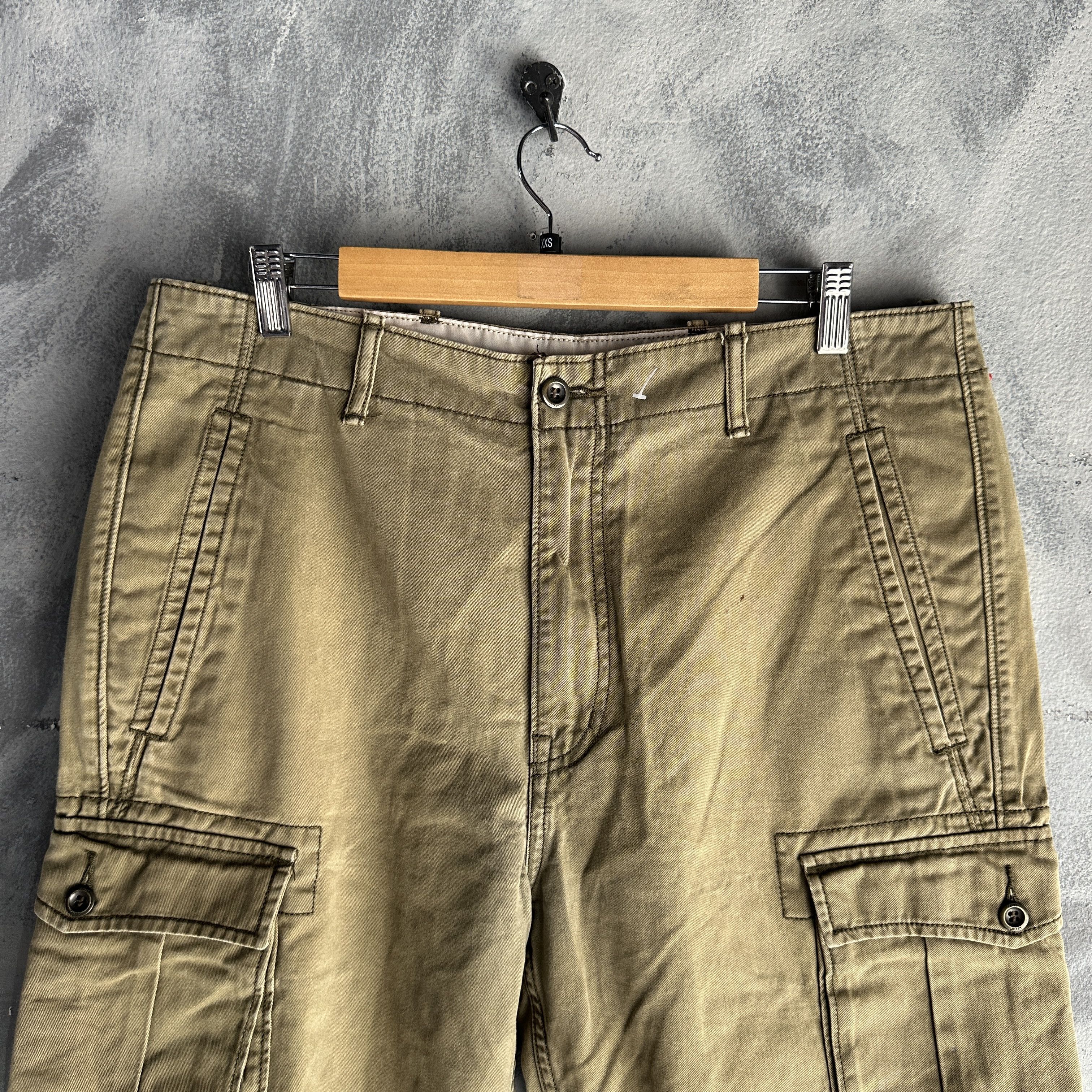 Levi's Vtg Levis Cargo Shorts Utility Pockets Outdoor Army Surplus Size US 34 / EU 50 - 4 Thumbnail