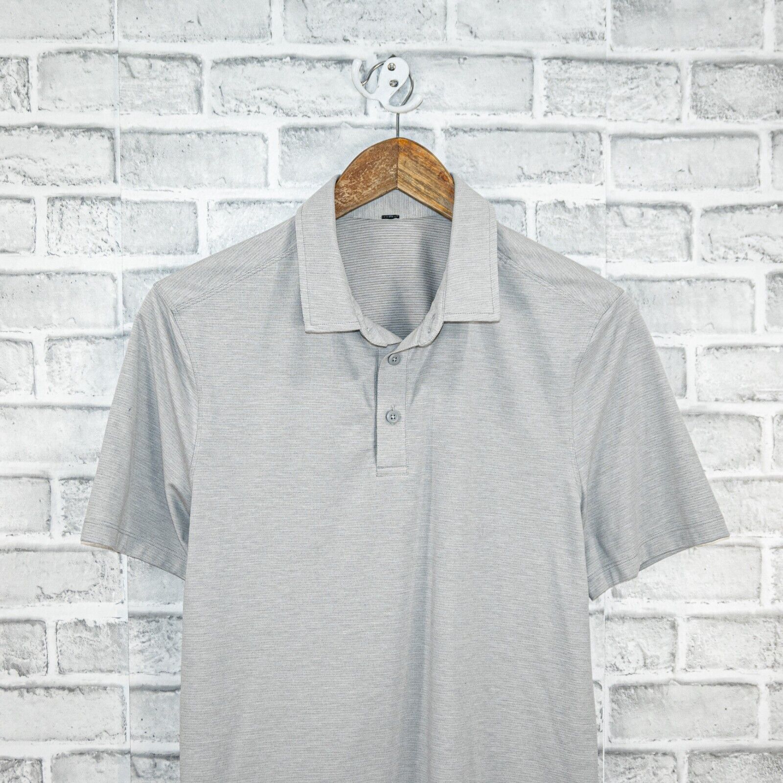 Lululemon Lululemon Men's Vent Tech Polo Shirt Short sleeve in Gray Size US S / EU 44-46 / 1 - 4 Thumbnail