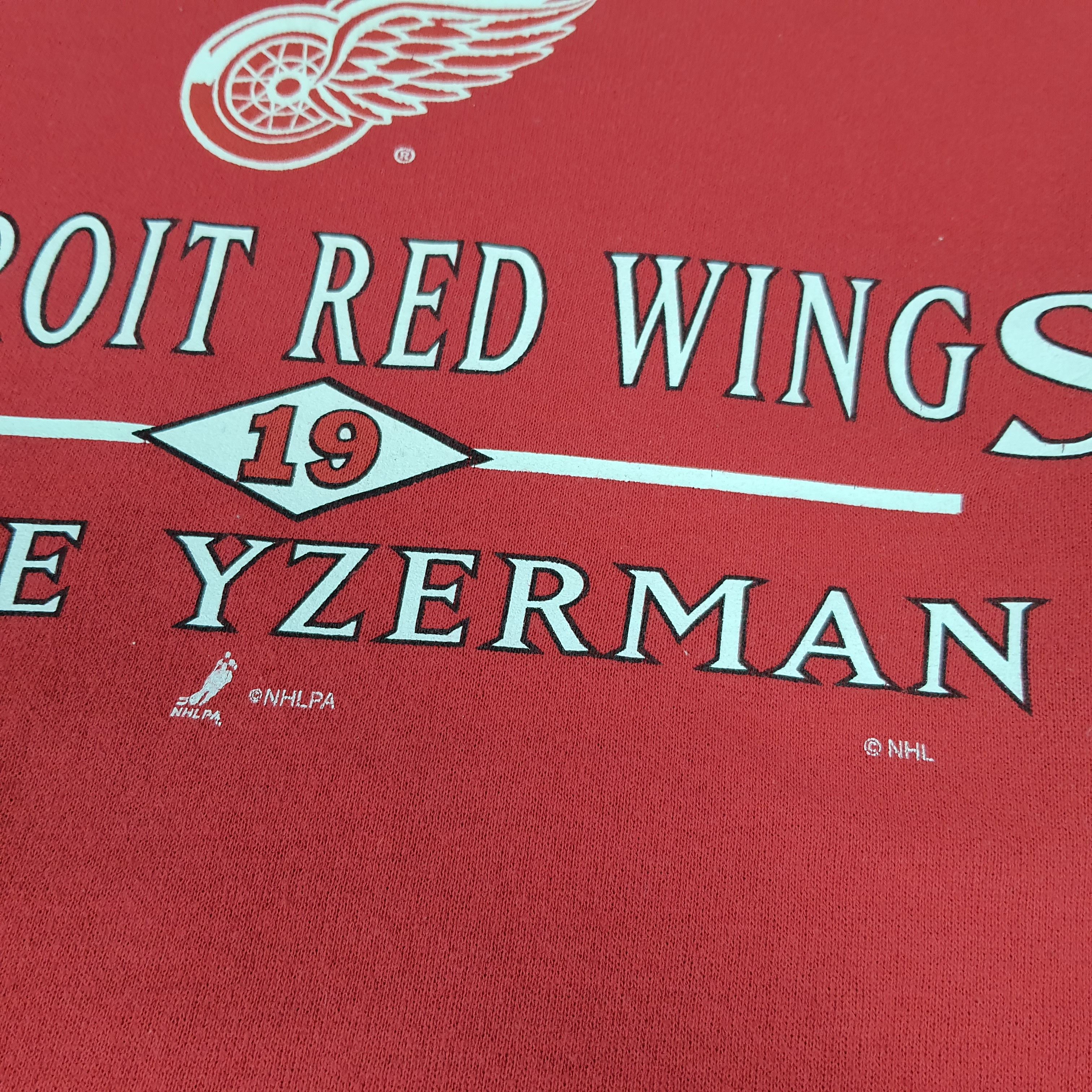 NHL × Red Wing × Vintage Vintage NHL Detroit Red Wings Steve Yzerman Sweatshirt Size US M / EU 48-50 / 2 - 3 Thumbnail