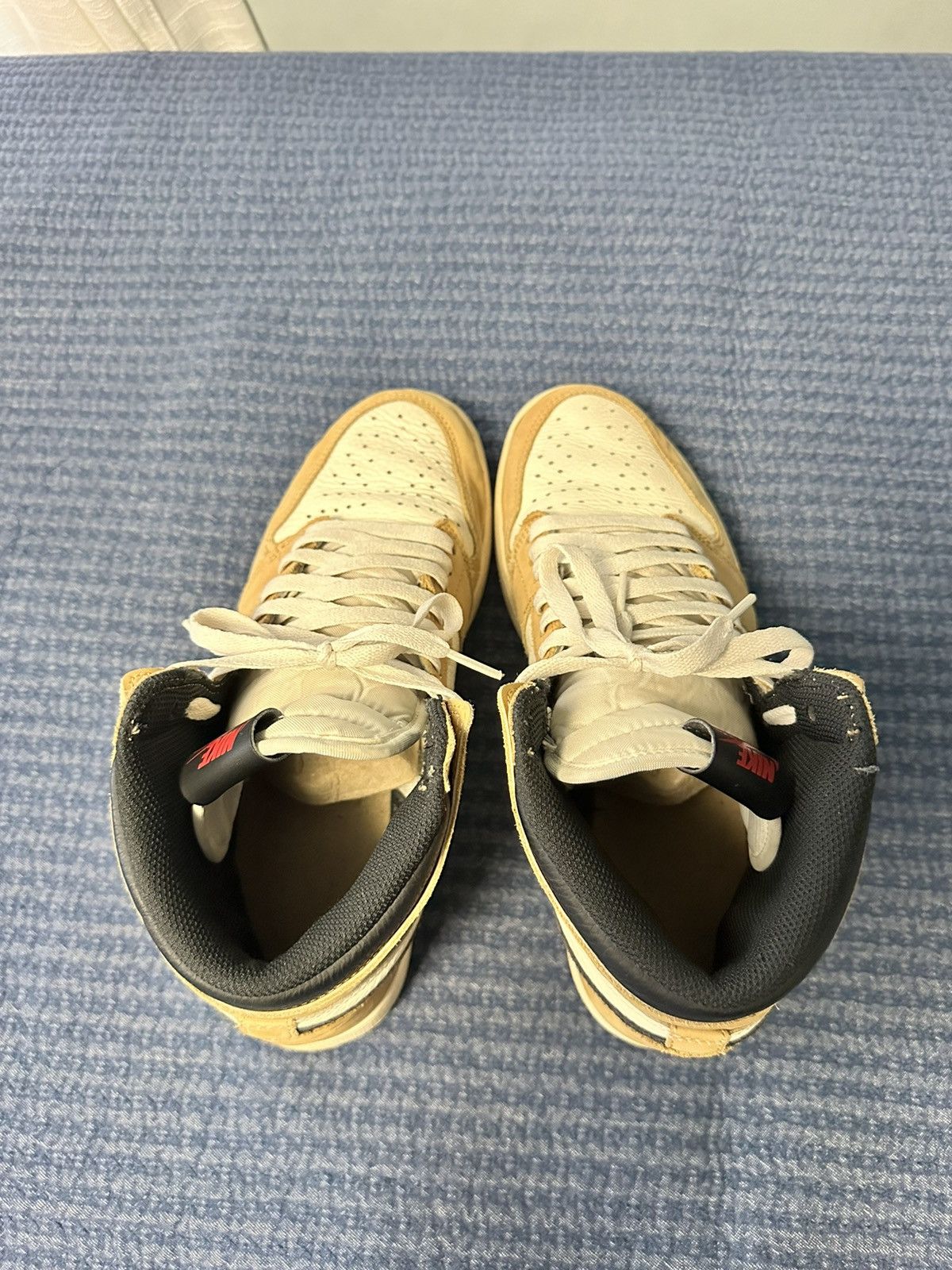 Nike Jordan 1 Rookie of the Year Size US 10.5 / EU 43-44 - 5 Thumbnail