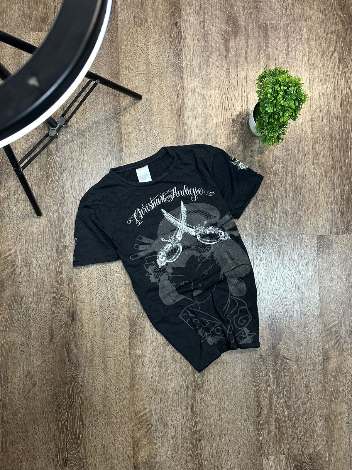 Christian Audigier Vintage Christian Audigier T-Shirt Big Print Streetwear Size US S / EU 44-46 / 1 - 1 Thumbnail